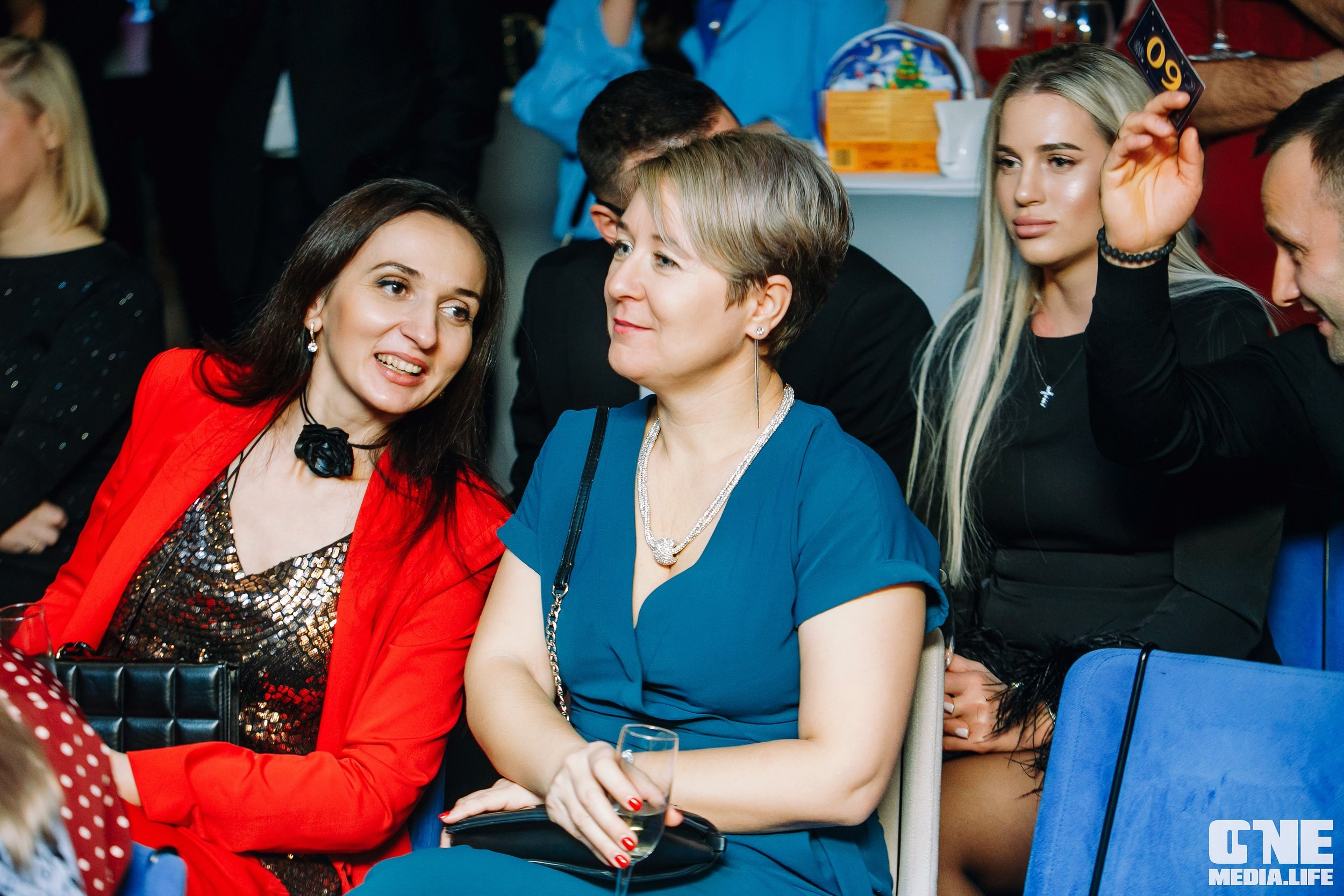 Новогодний Огонёк от Верю в Чудо. One Media Life: фоторепортажи, фотоотчеты с мероприятий и заведений