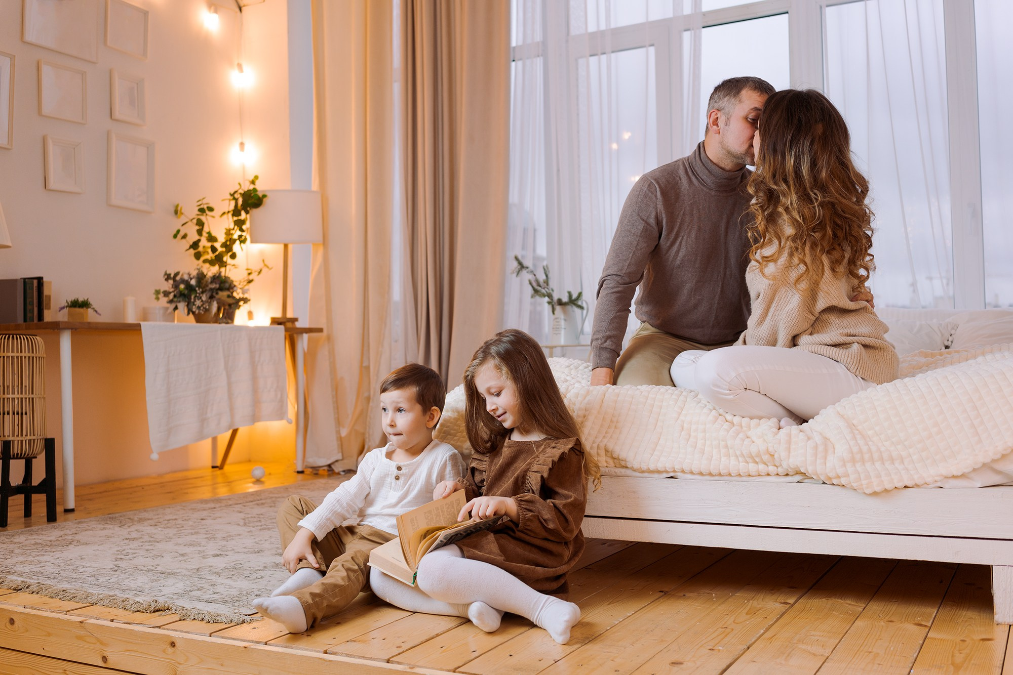 Лучший семейный фотограф Санкт-Петербург, семейная фотосъемка Петербург, семейная фотосессия СПб, Новогодняя семейная фотосессия Санкт-Петербург, Тематическая фотосъемка для всей семьи Петербург, Детская и семейная фотография СПб, Праздничная семейная фотосессия в СПб, Фотограф на дом к семье Петербург, Семейный фотограф с опытом Санкт-Петербург, Фотосессия к юбилею в семье СПб, Портретное фото для всей семьи СПб, Семейный фотопроект в Петербурге