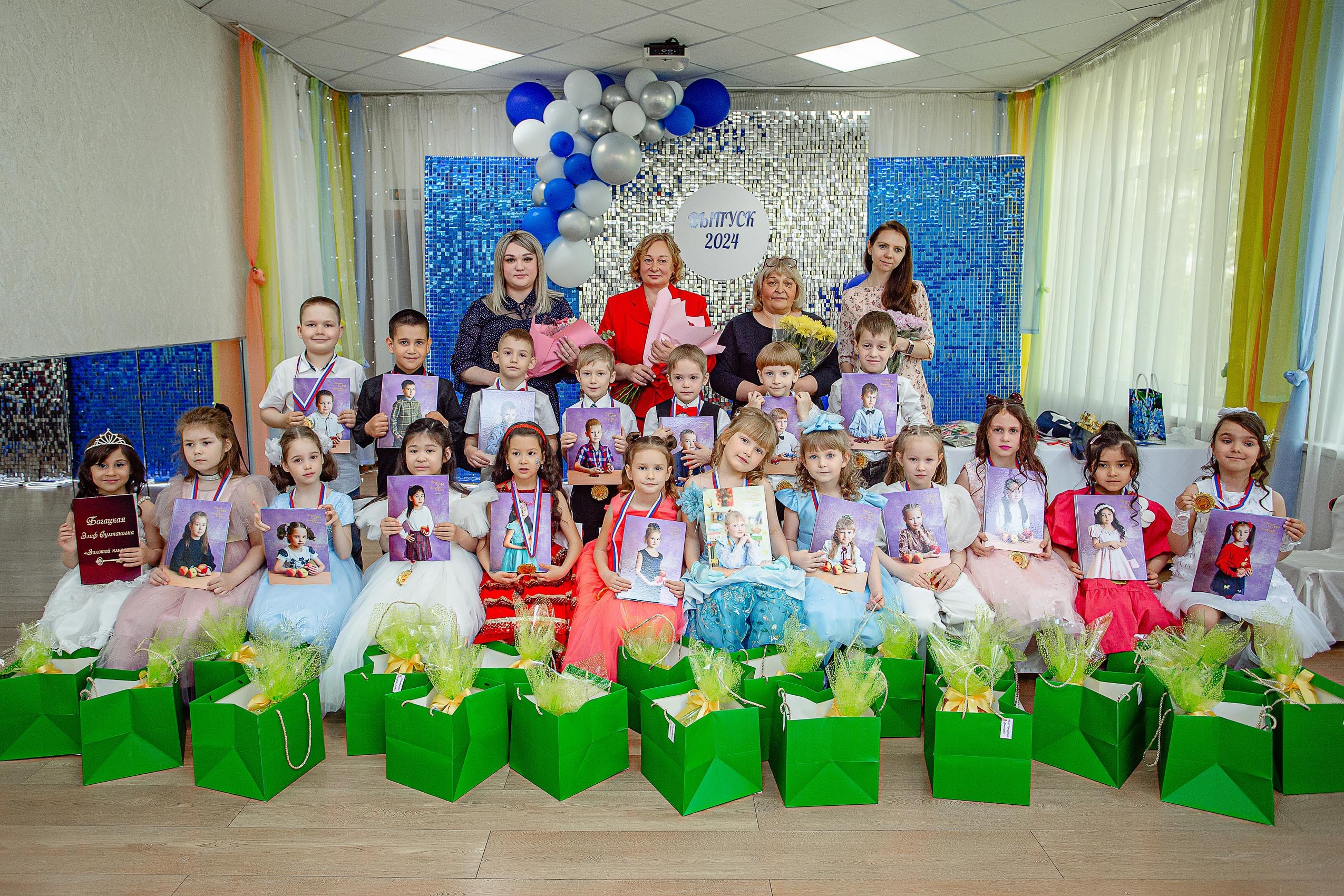 24.5.24 Выпускной Веснянка. Владивосток семейный фотограф Александр Степанов