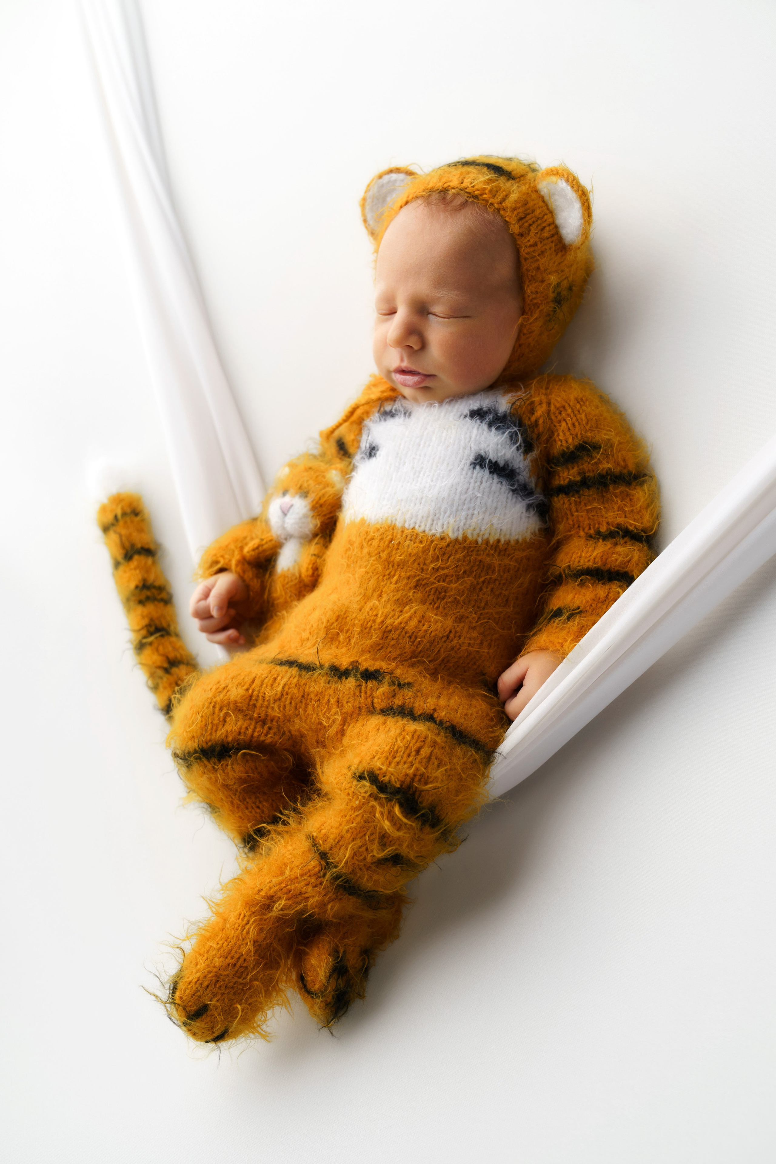 Фотосессия новорожденного (newborn). Фотограф новорожденных, детей до года и беременных в Симферополе