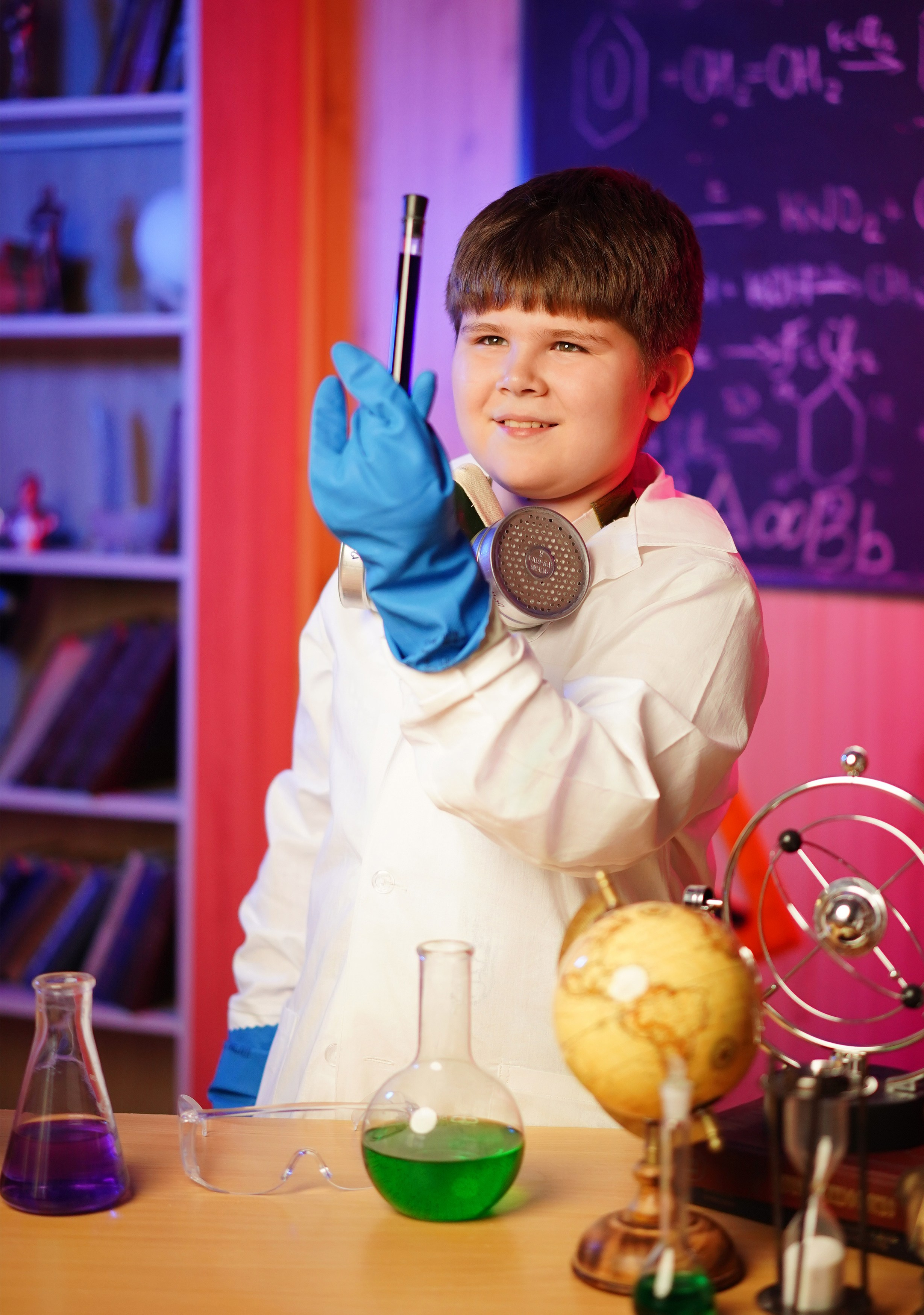 Фотосессия в стиле «Химики». GOTRA — выпускные альбомы в Тюмени