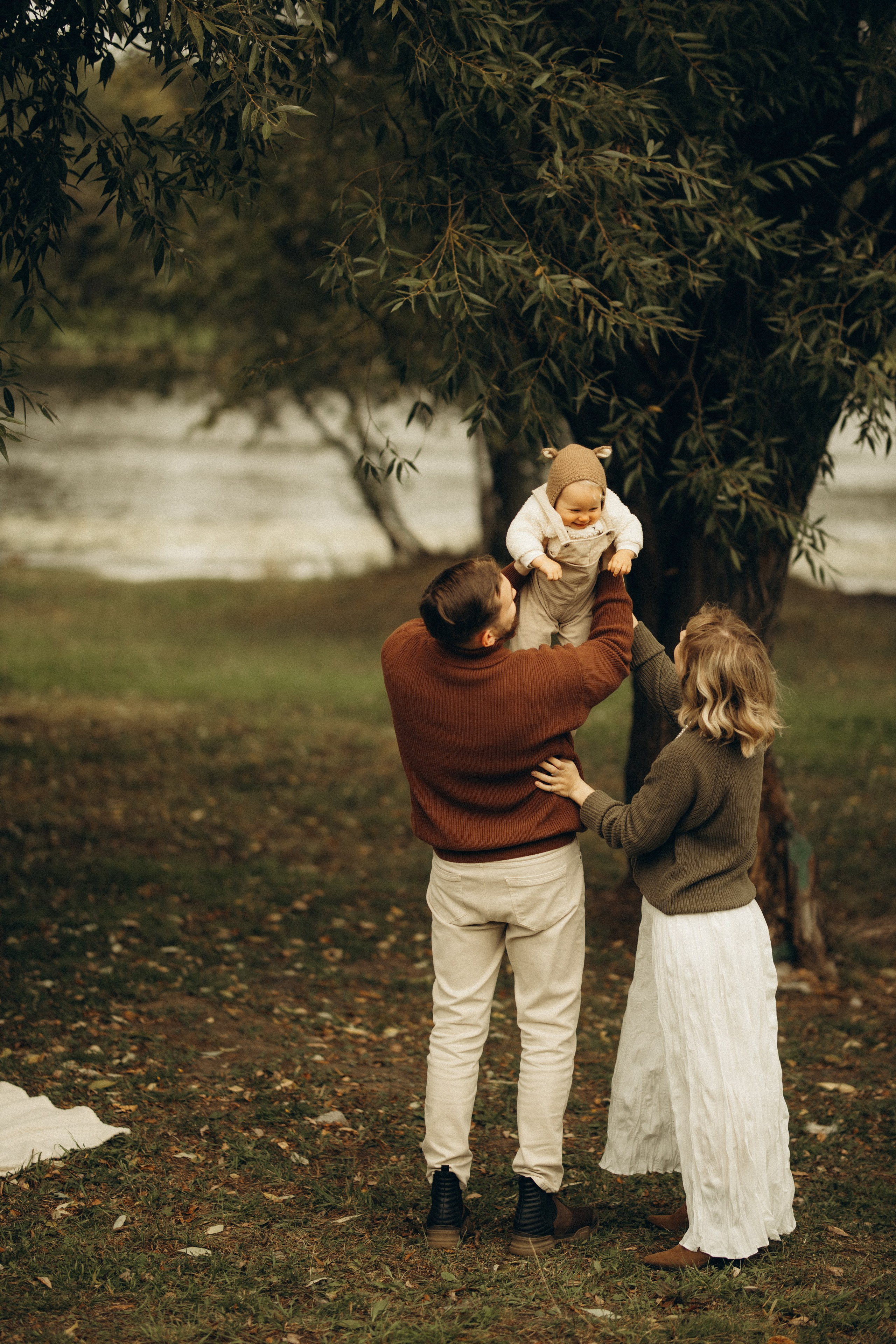 Семейная фотосессия в Ярославле на природе. Семейный фотограф Вероника Каюрова Ярославль
