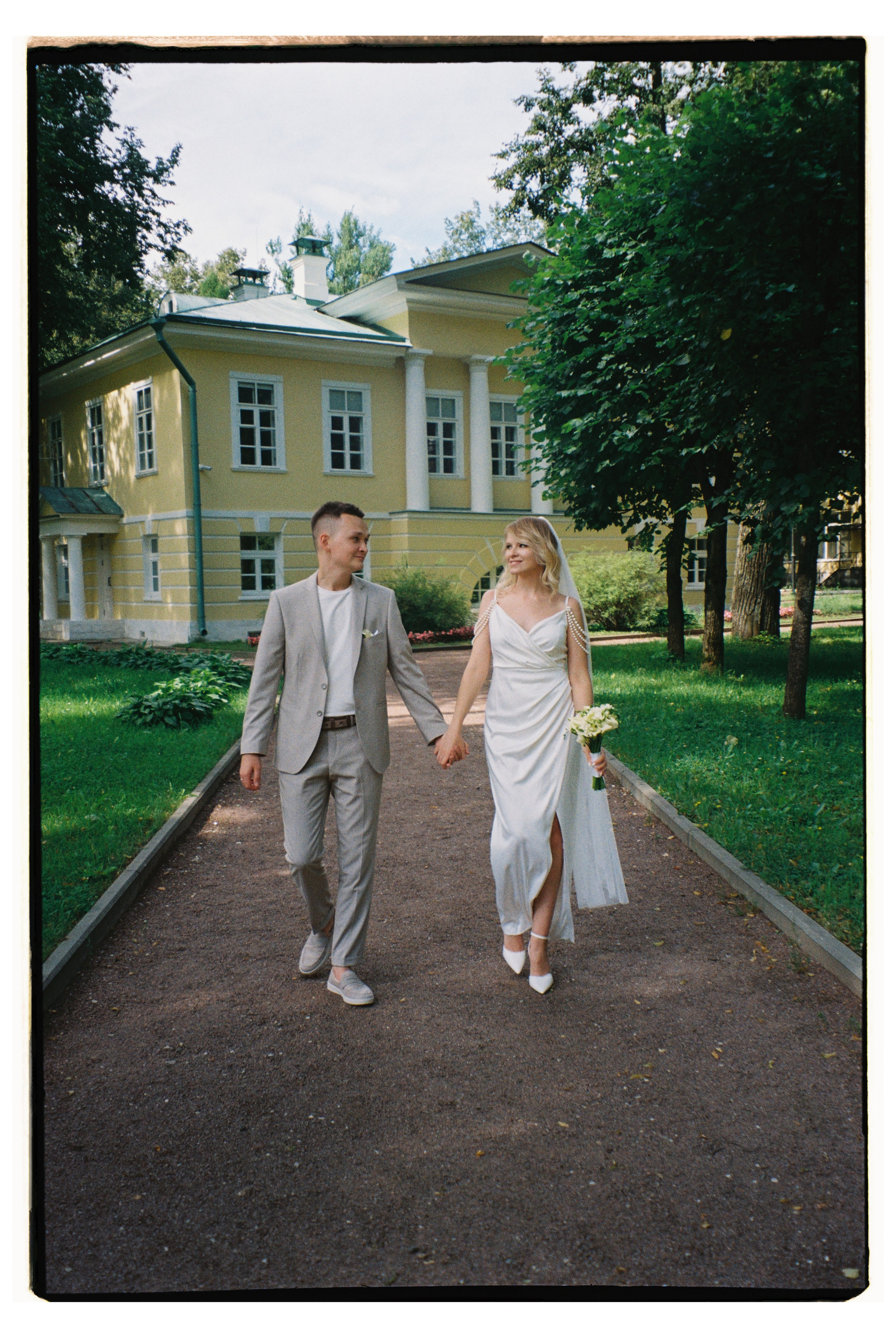 Плёнка. Свадебный фотограф в Москве и по всему миру