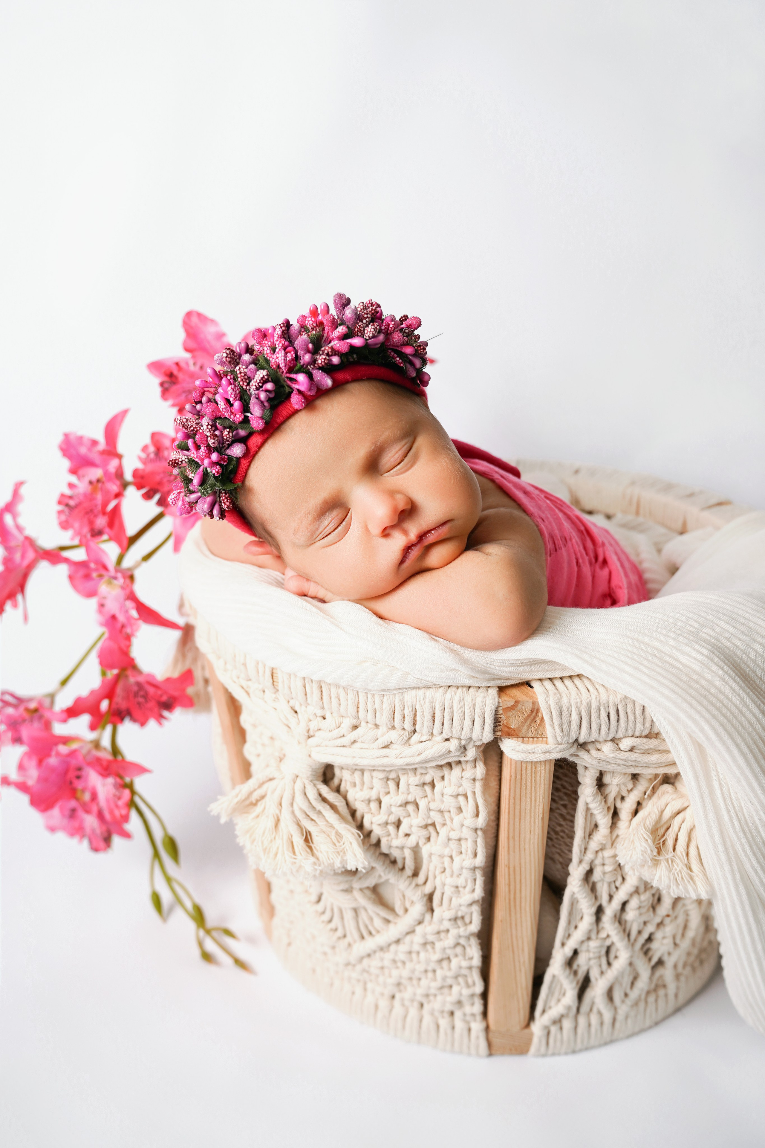 Фотосессия новорожденного (newborn). Фотограф новорожденных, детей до года и беременных в Симферополе