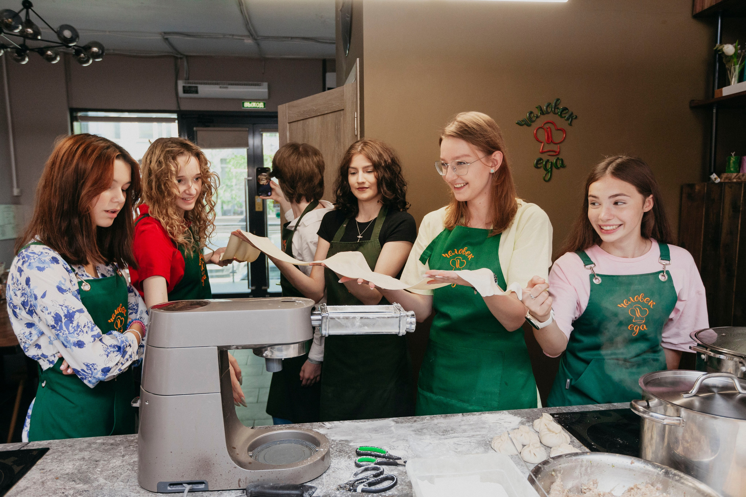 Кулинарный МК студии «ЧЕЛОВЕК И ЕДА». Stanislav Baryshev — People. Emotions. Atmosphere