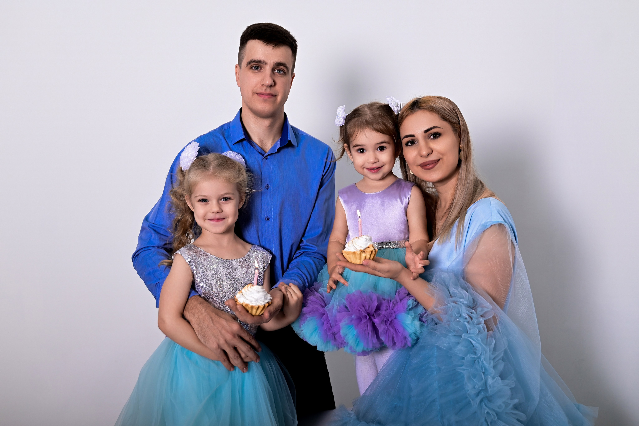 Семейная. Фотостудия Зефир. Фотосессии в студии под ключ. Москва. Семейные и детские фотосессии