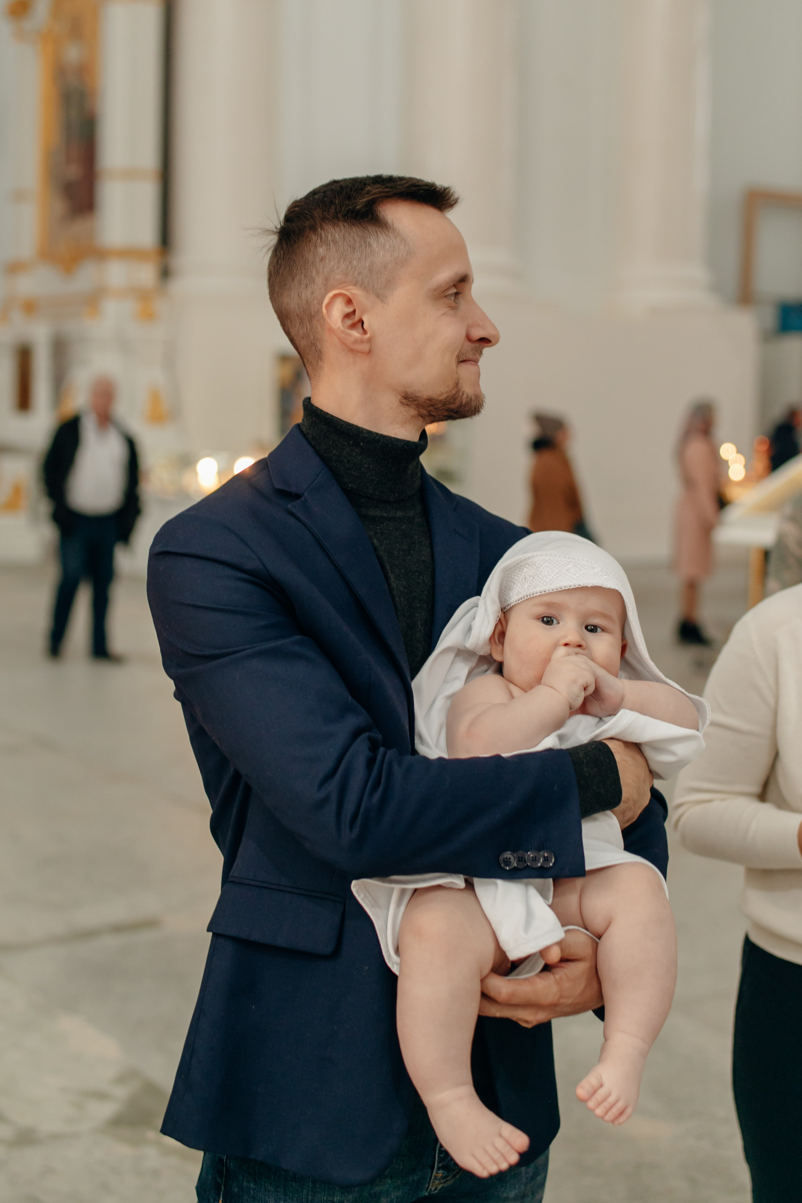 где провести Крещение ребенка в Смольном соборе СПб, лучший храм для Крещение ребенка в Смольном соборе СПб, где креститься питер, лучший собор, церковь для крещения, сколько стоит крещение спб, фотограф на крещение, намоленный храм