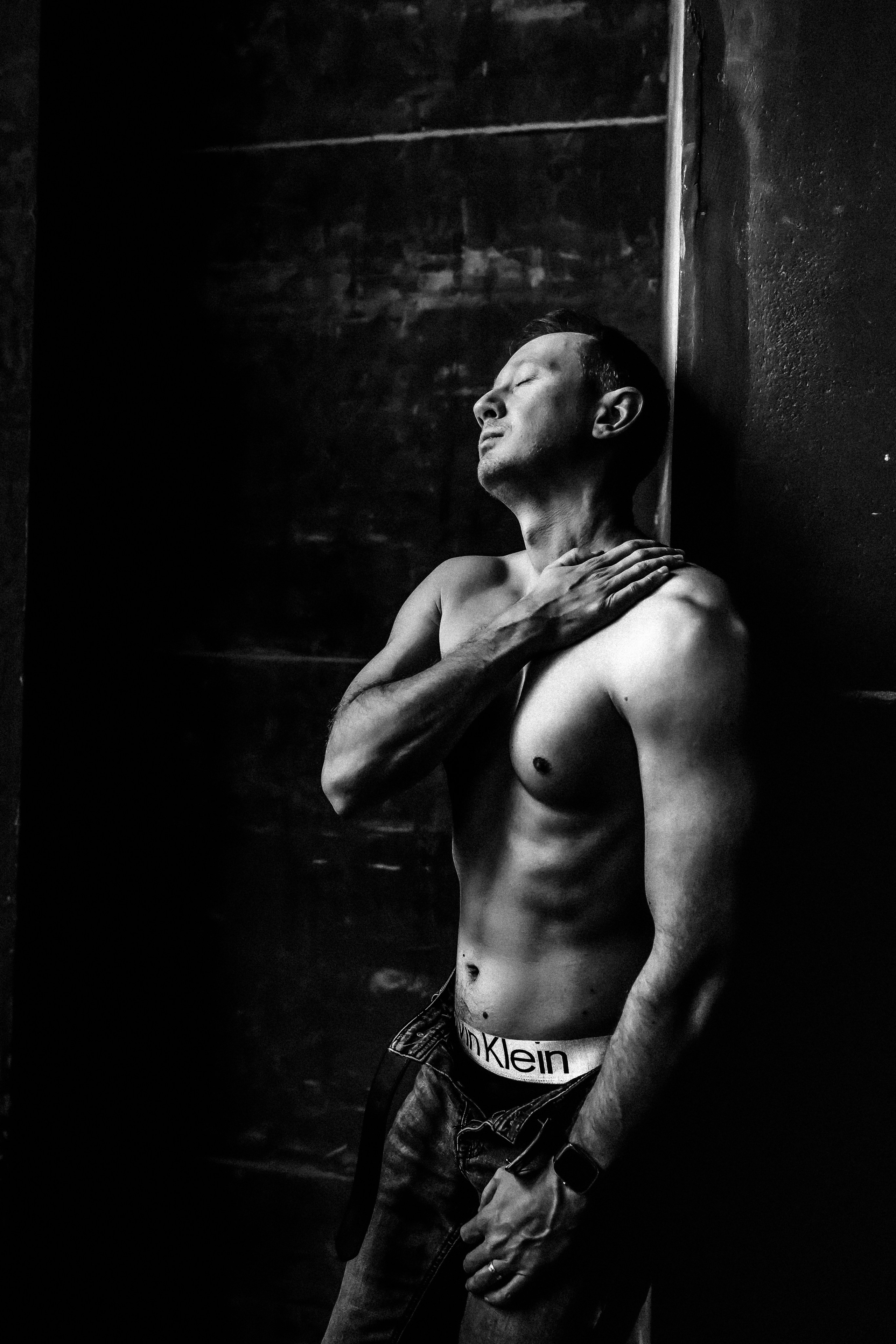 Мужская фотосессия в эротическом в стиле в Москве от 29 800 руб