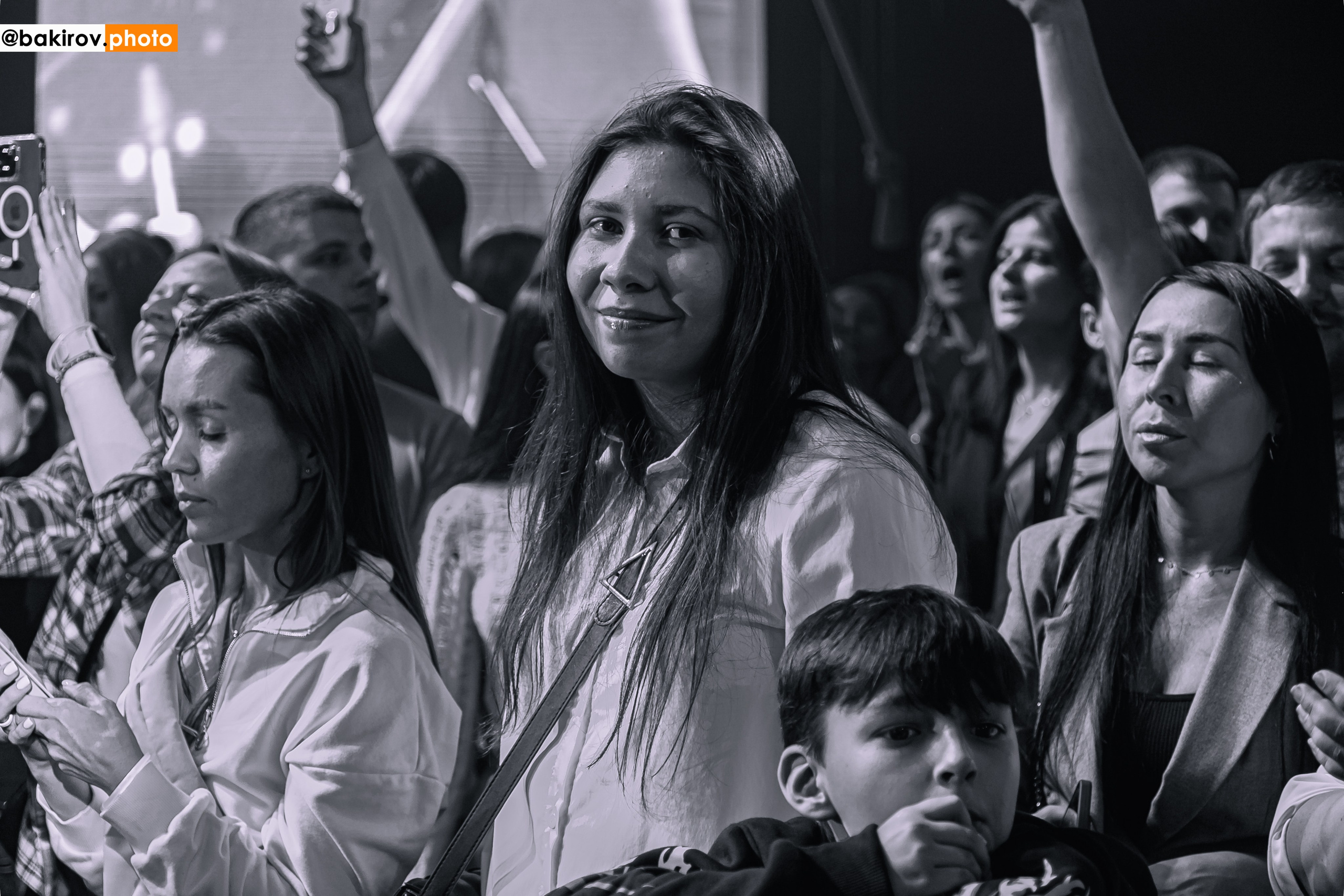 25.11 Концерт Шум. Команда специалистов в мире фотографии и видео. Детский фотограф, семейный фотограф