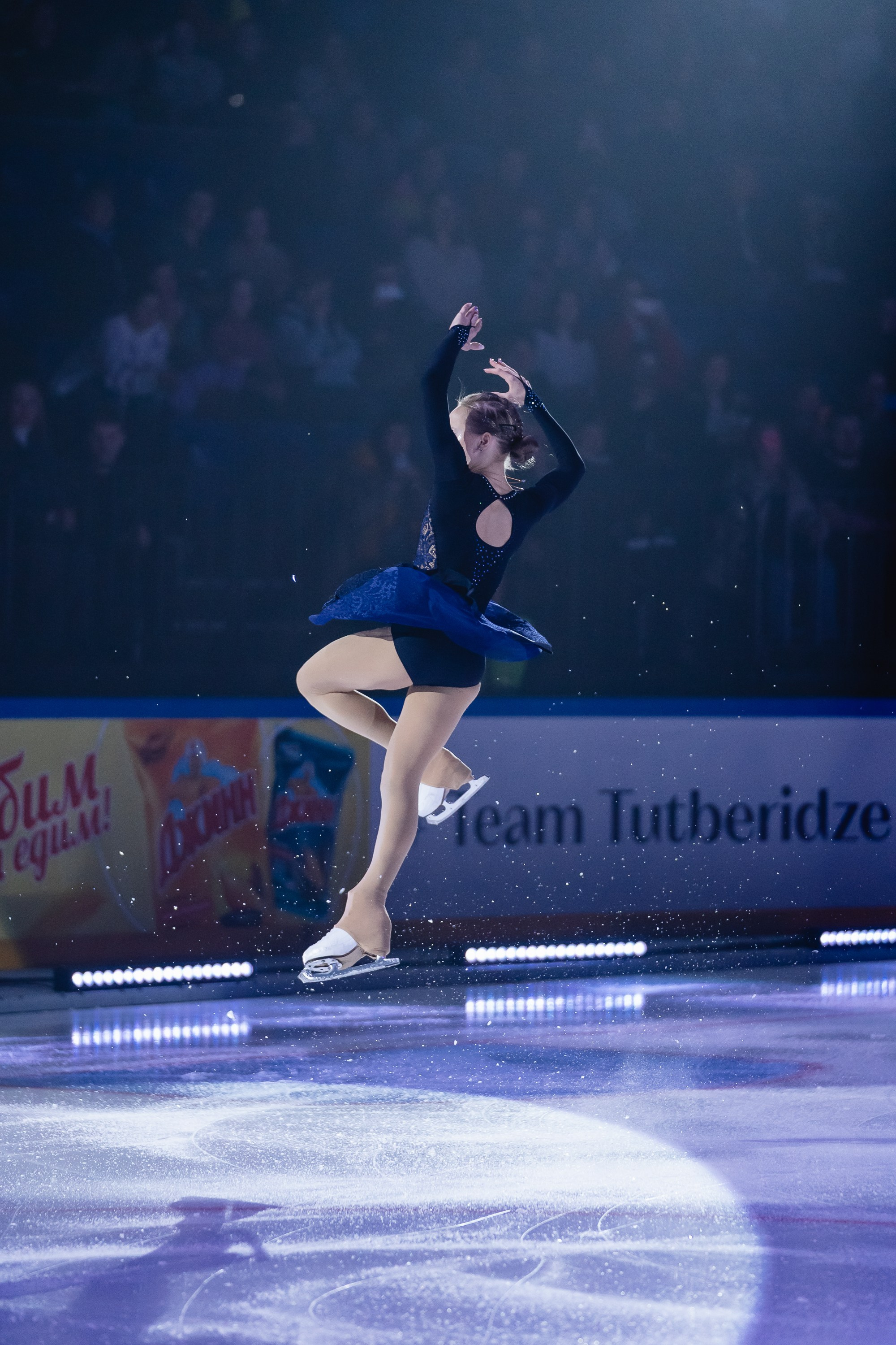 Шоу «Чемпионы на льду» в Новосибирске. Воробьева Ксения — Спортивный и танцевальный фотограф Новосибирск