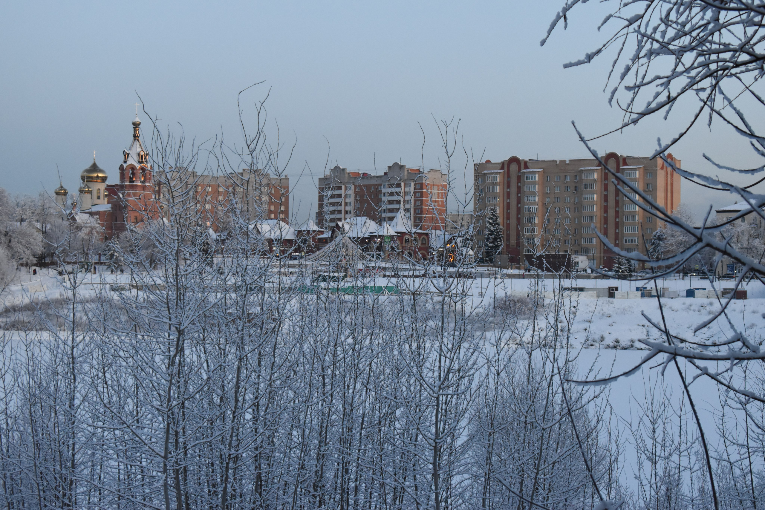 Последняя зимняя прогулка по городу в 2024 году. Фотограф Анатолий Мелентьев
