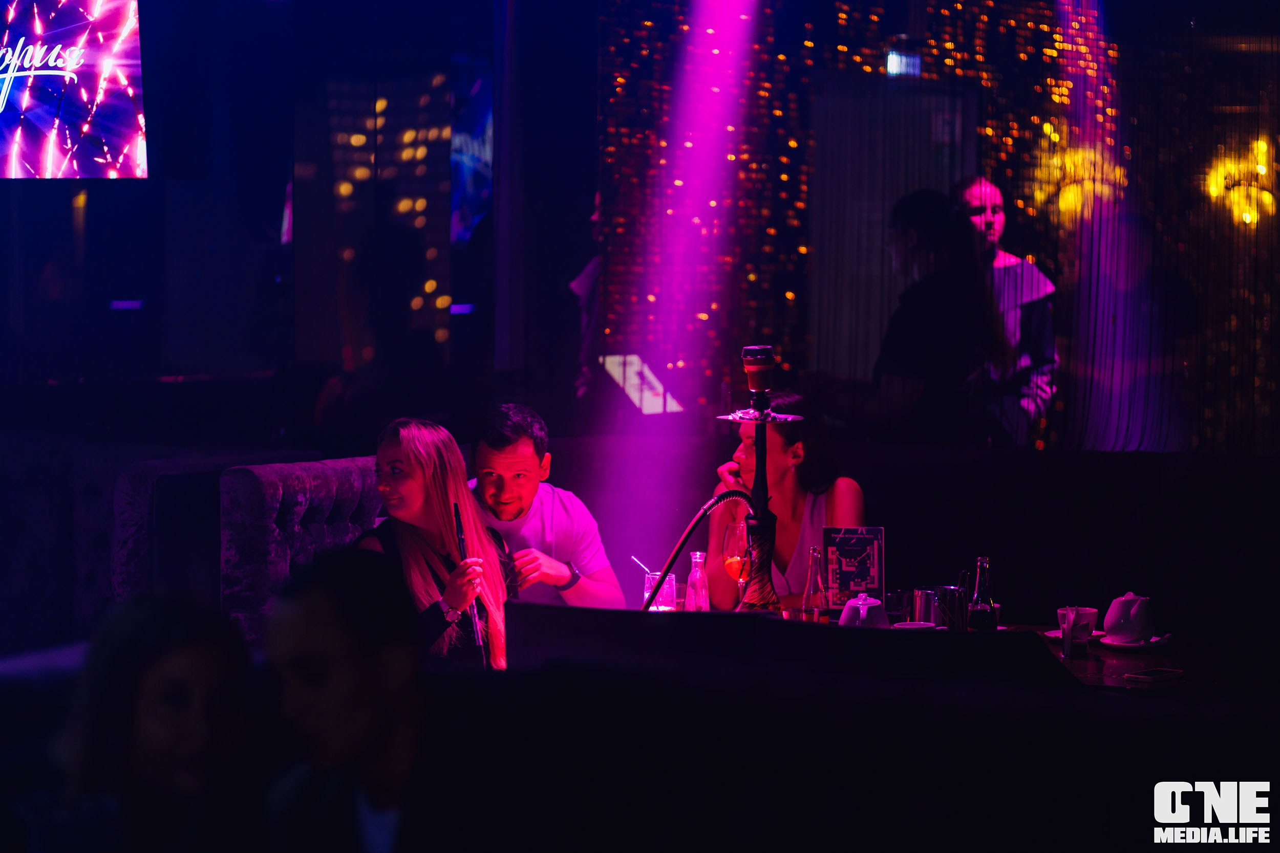 Фоторепортаж из караоке-клуба Эйфория. One Media Life: фоторепортажи, фотоотчеты с мероприятий и заведений
