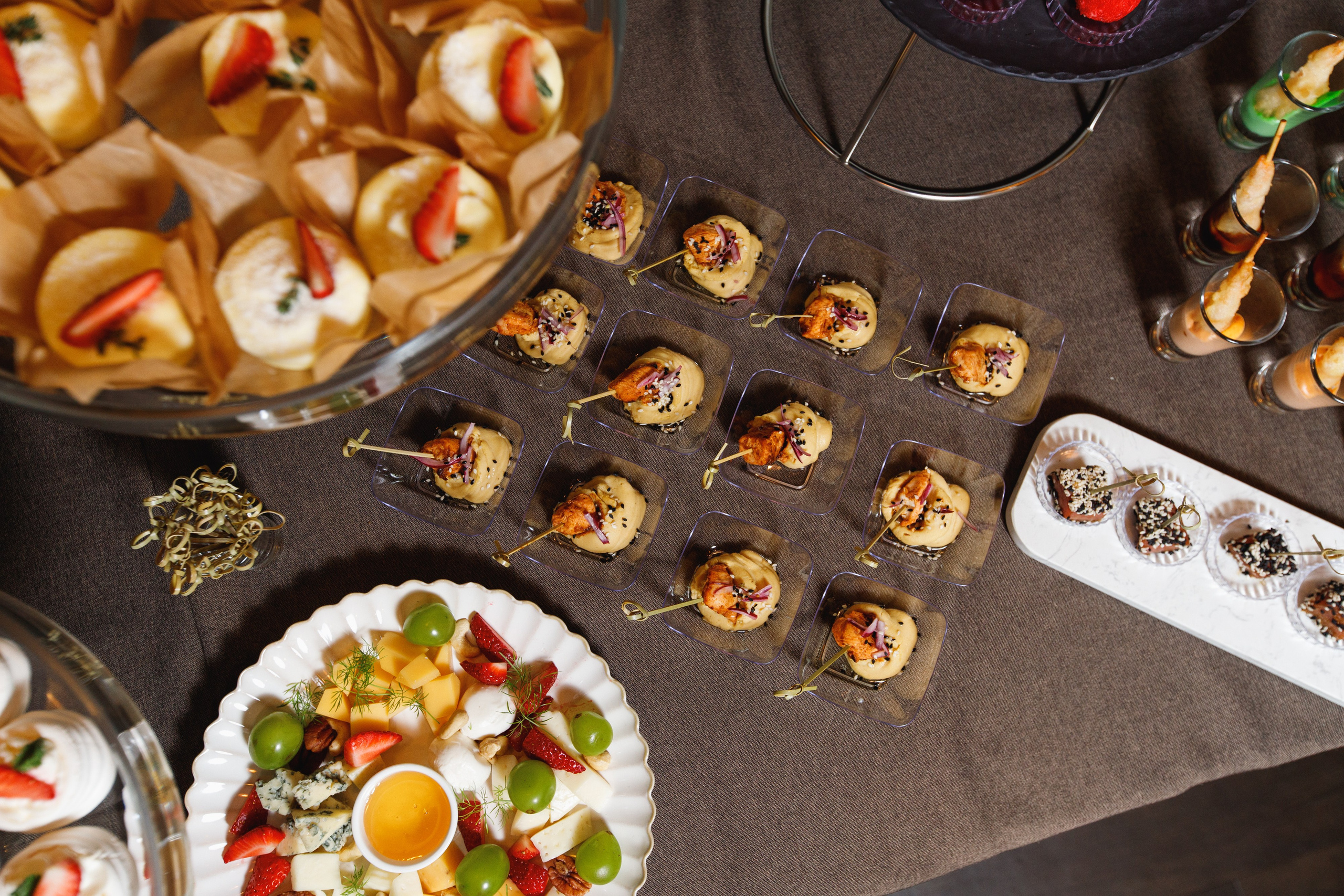 АМУР — Кейтеринг. СВОИ. ФОТООТЧЕТЫ-СОБЫТИЯ-МЕСТА