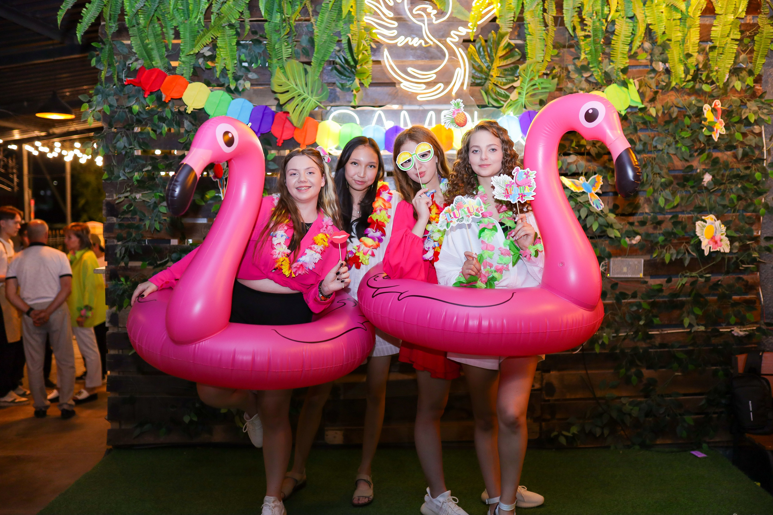 Выпускники. Фотограф в Жезказгане. Графический дизайнер