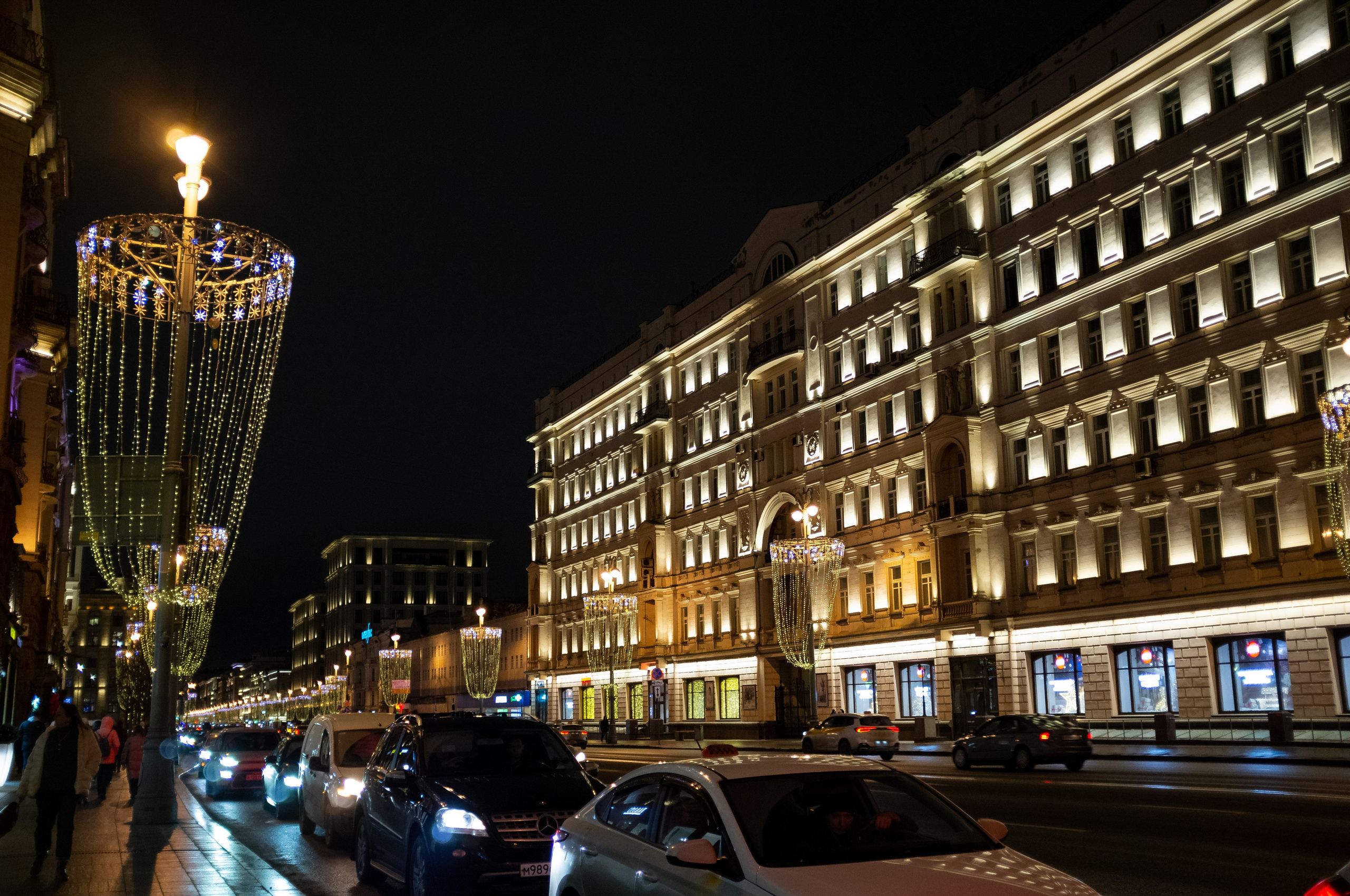 Новогодний вечер. Итальянка в Алжире. Искусство фотографии. Мария Осокина