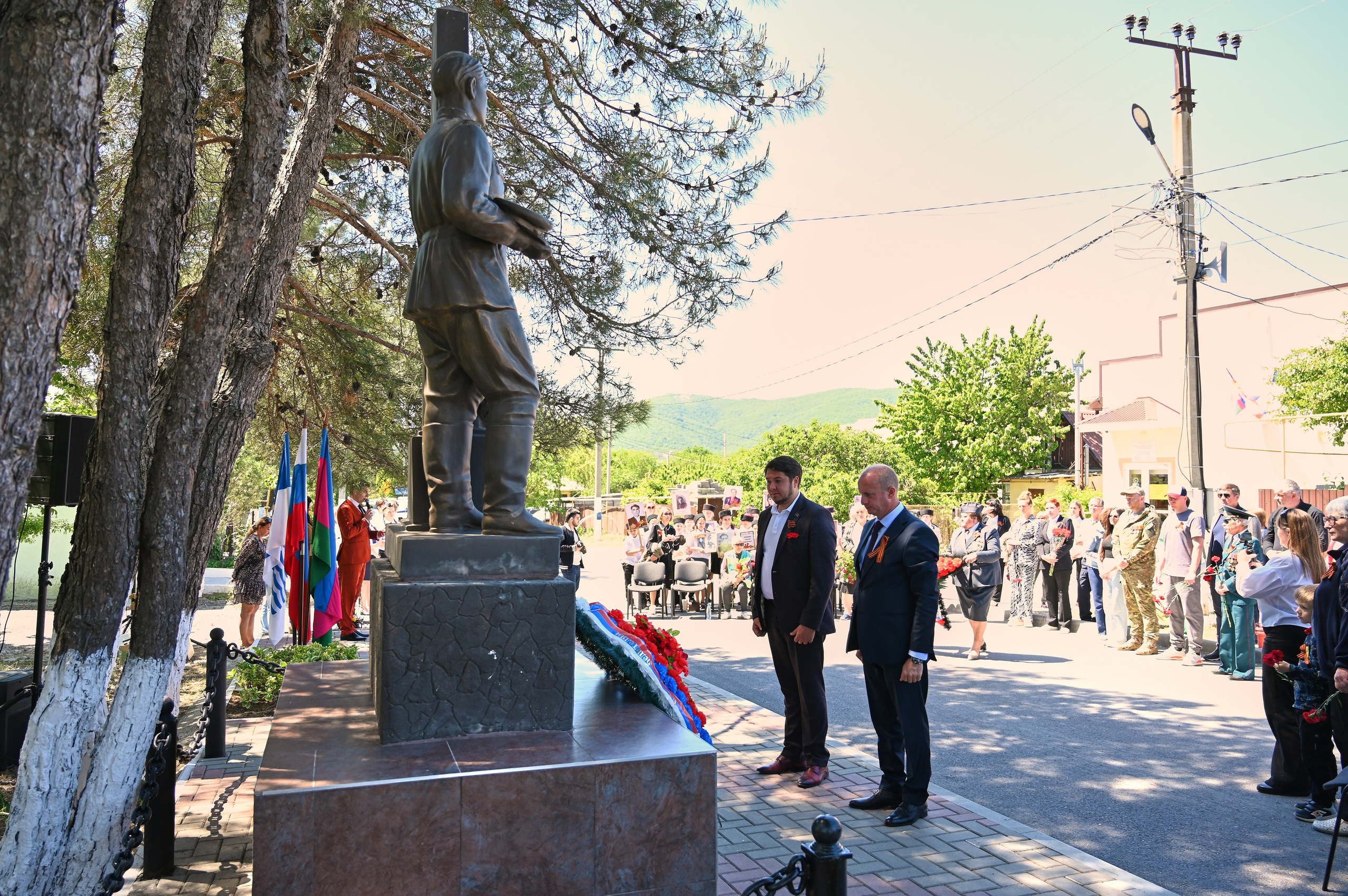 Митинг в с. Виноградное. Жизнь курорта Кабардинка в фотографиях