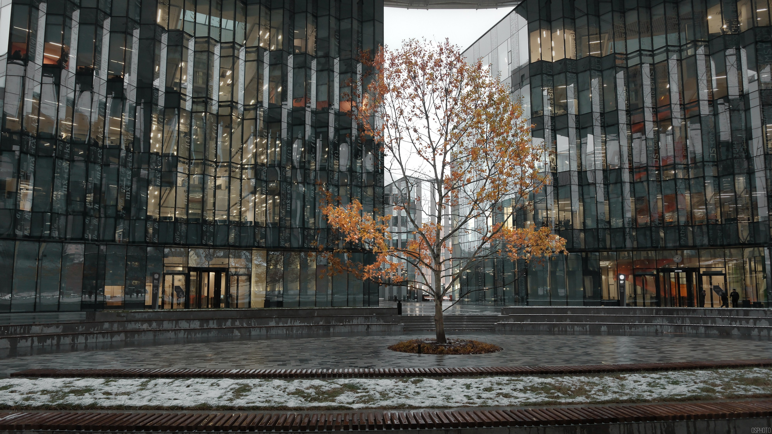 МГТУ им. Баумана. Фотографъ Сергѣевъ. Поймать мгновеніе