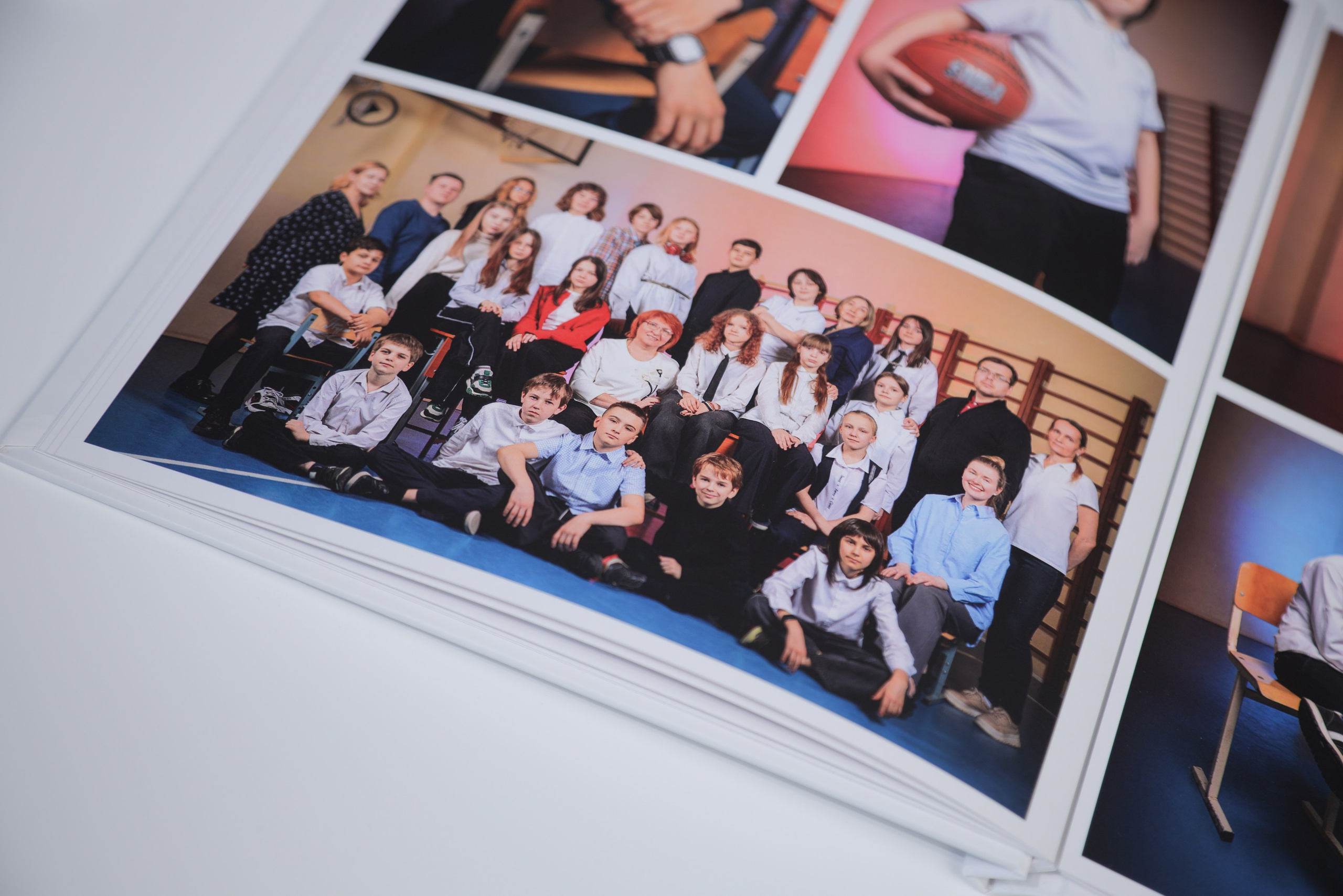 МЛАДШИЕ КЛАССЫ. Выпускные альбомы для школьников и детских садов в Санкт-Петербурге