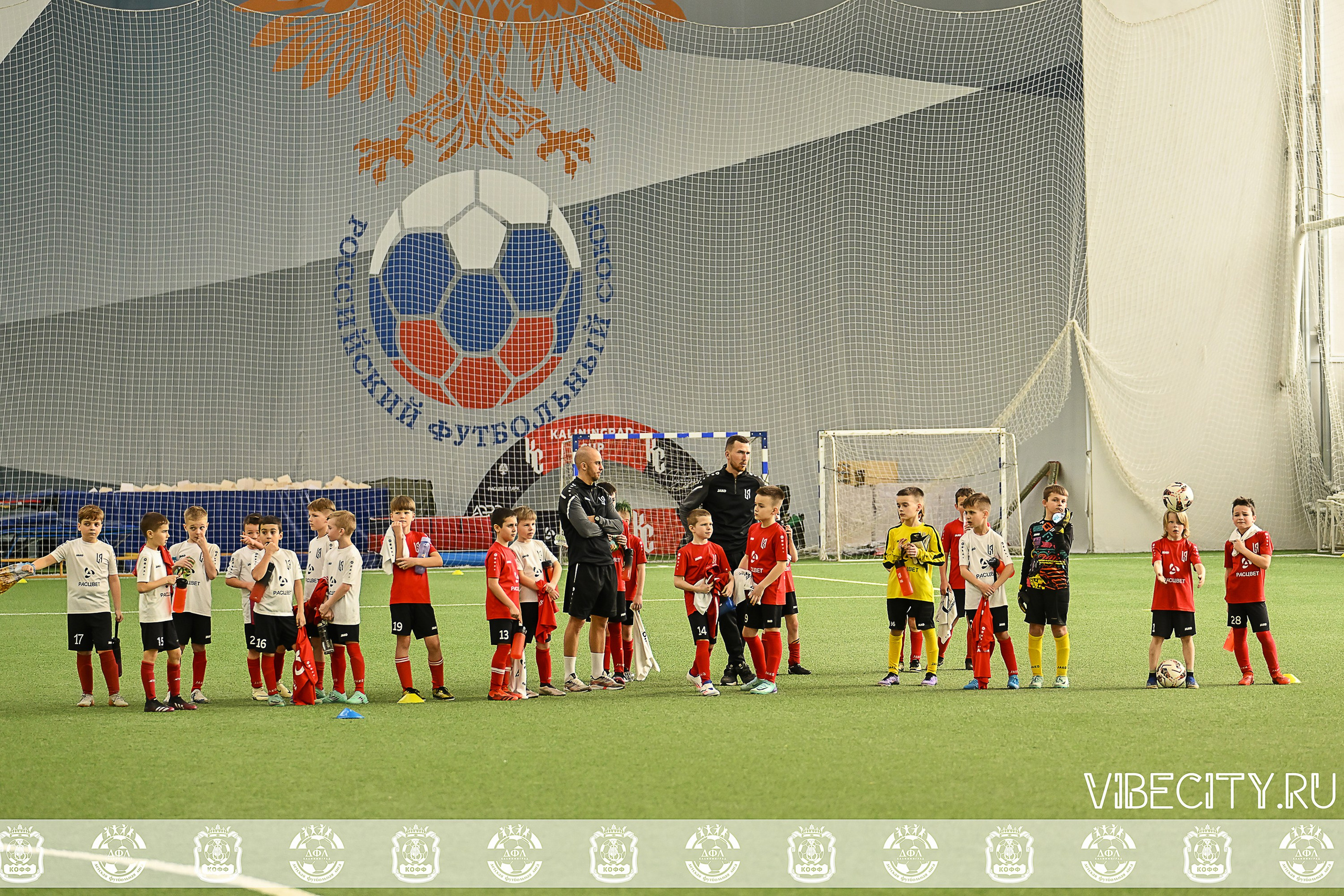 КУБОК БАЛТИЙСКОЙ ЛИГИ ПО МИНИ-ФУТБОЛУ U9 ЗЛ. VIBECITY.RU Вайб Сити Ру Фоторепортажи Фотоотчеты Калининград