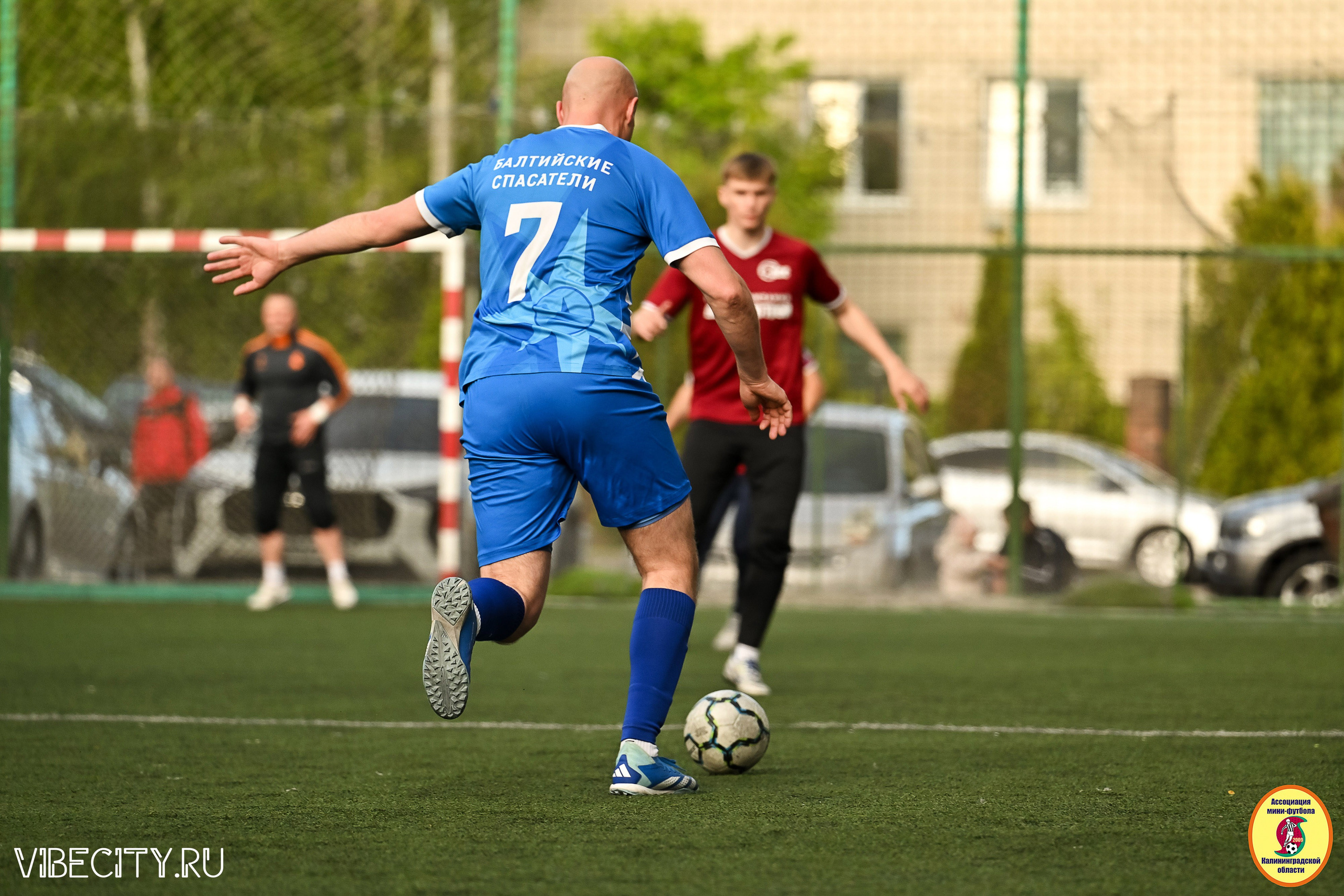 ИГРЫ МИНИ-ФУТБОЛЬНОЙ ЛИГИ. VIBECITY.RU Вайб Сити Ру Фоторепортажи Фотоотчеты Калининград