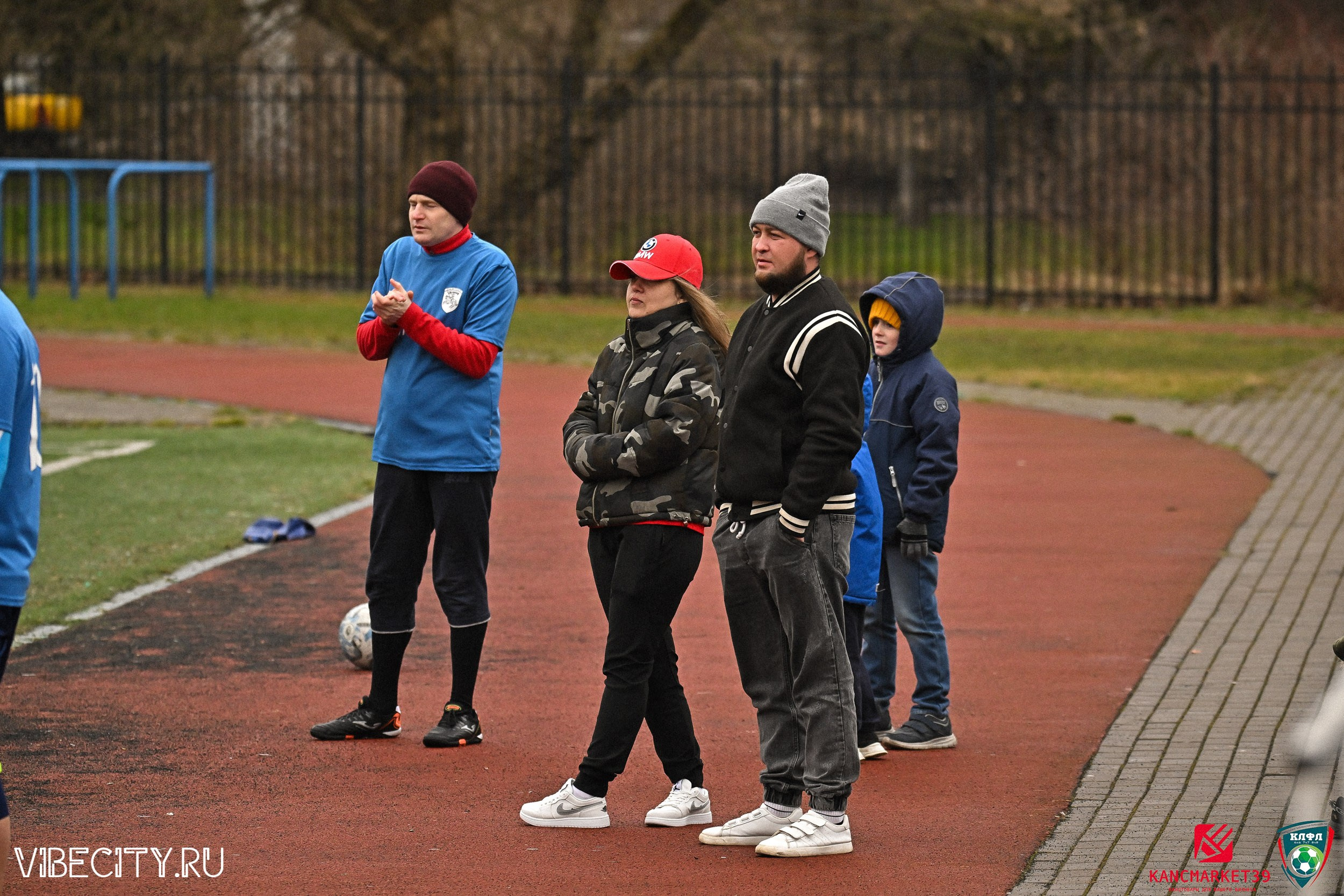 XX ЧЕМПИОНАТ КАЛИНИНГРАДСКОЙ ЛФЛ КАНЦМАРКЕТ39 сезона 2024–2025 гг. VIBECITY.RU Вайб Сити Ру Фоторепортажи Фотоотчеты Калининград