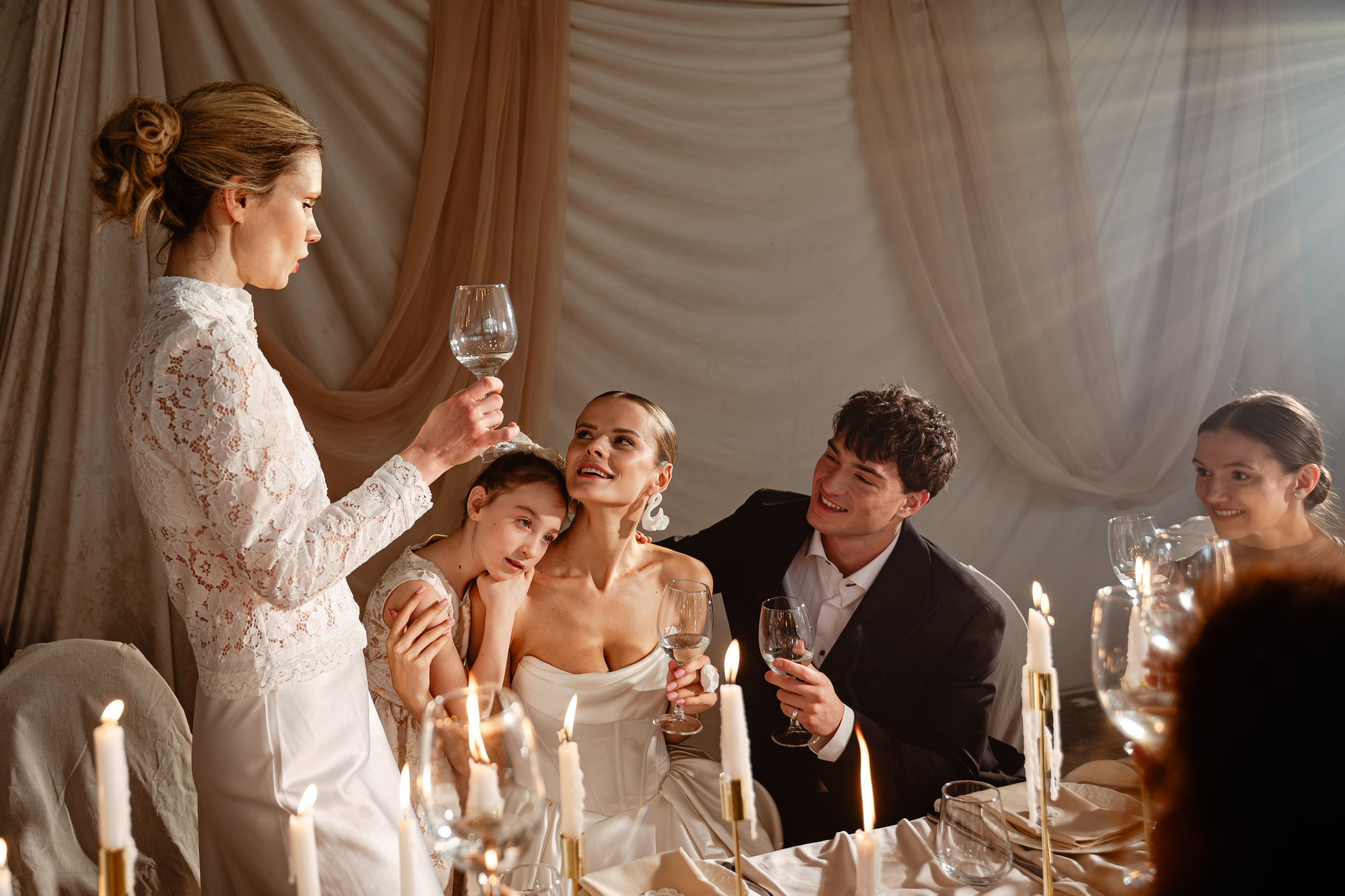 Свадьба в Отеле Марко Поло, Москва | Фотосессия камерного банкета | Алёна Макеева, свадебный фотограф. Свадебный и семейный фотограф в Москве и МО (Фрязино, Королёв, Коломна) Макеева Алёна