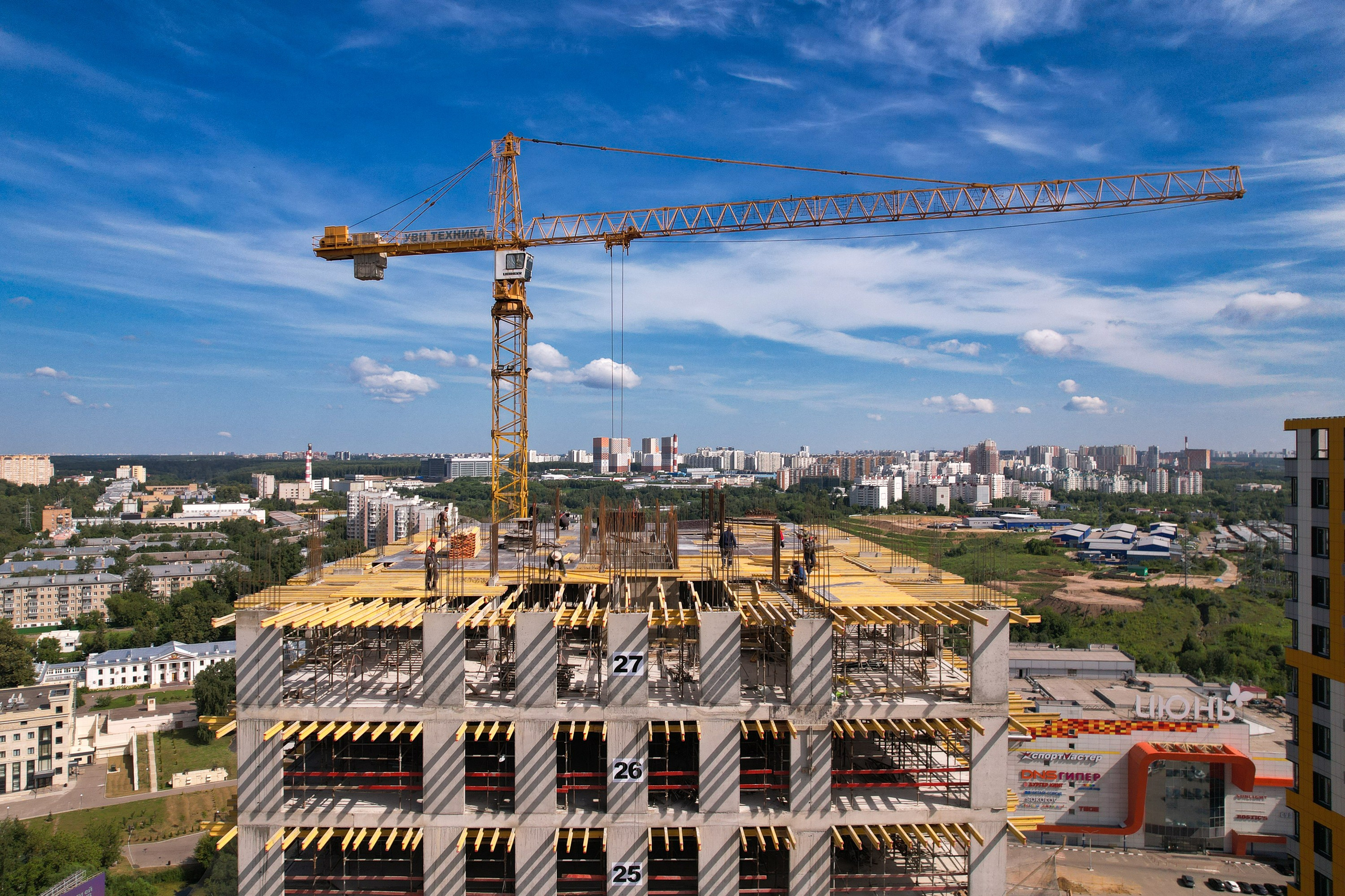 Архитектура и недвижимость. Ход строительства. Съемка с дрона. Профессиональное решение для частных лиц и бизнеса