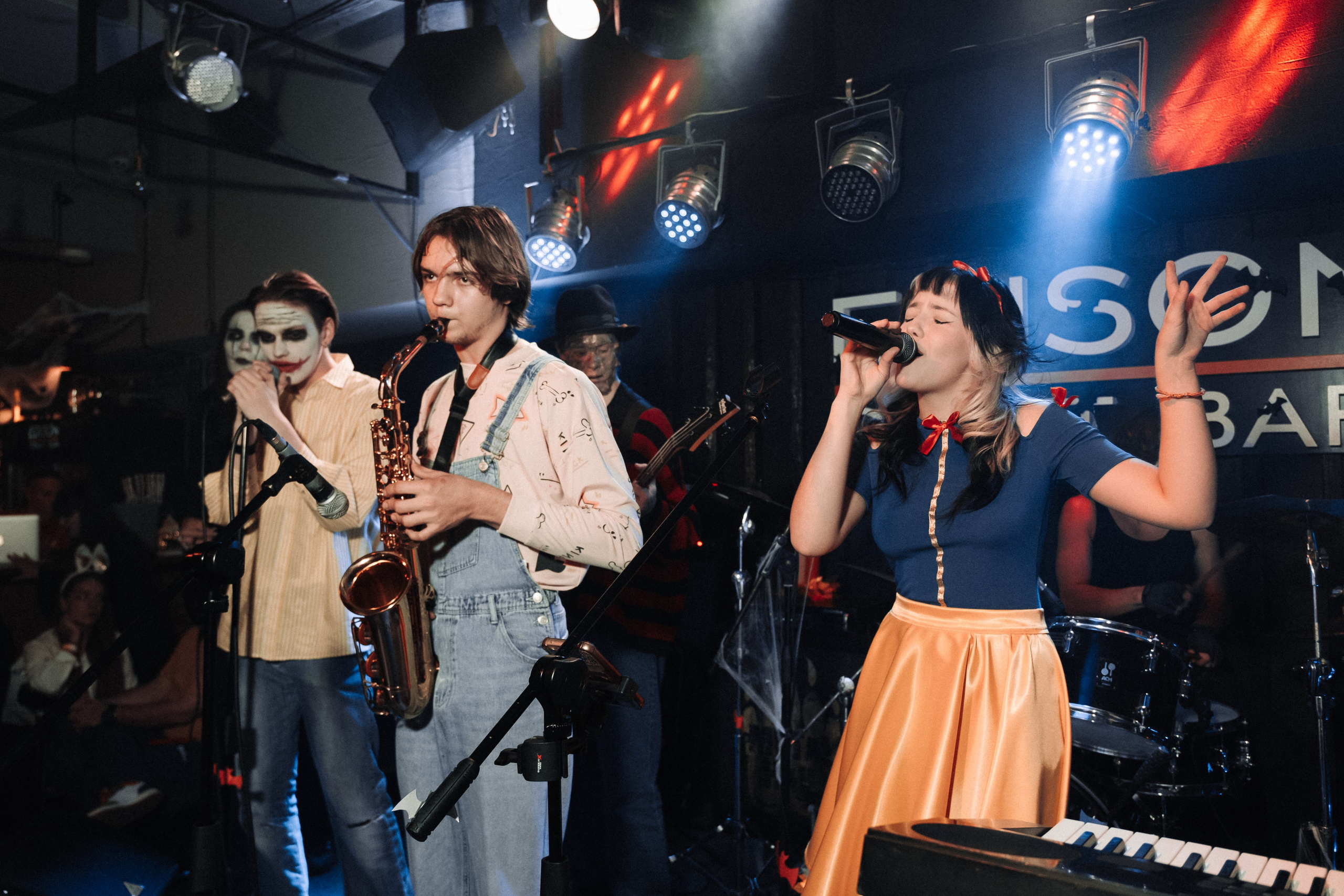 Rock Halloween 31 октября в Edison Bar. Фотограф в Иркутске Анна Мирошникова