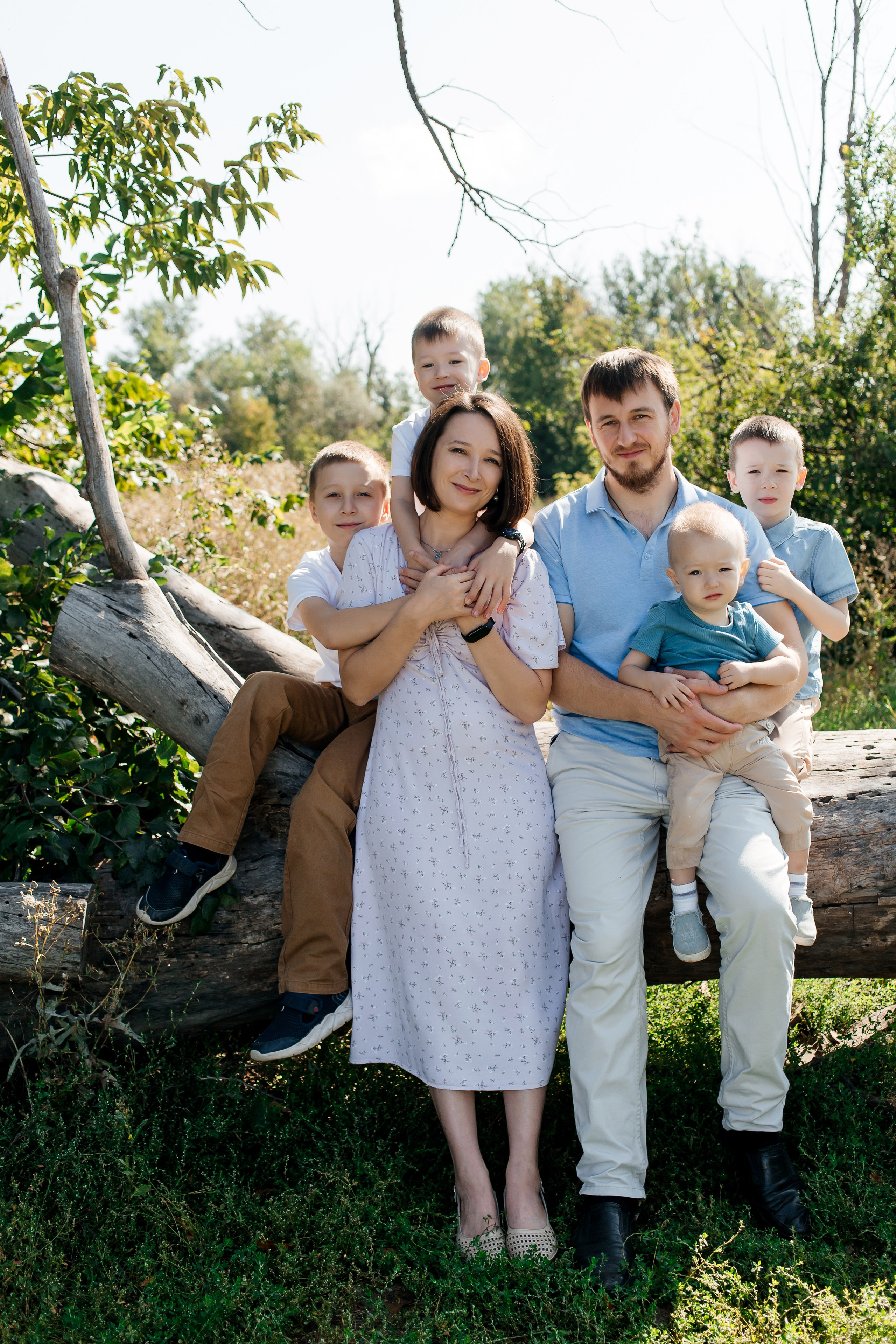 Семейная фотосессия Ирины и Артемия. Женский фотограф в Оренбурге Ирина Заводчикова
