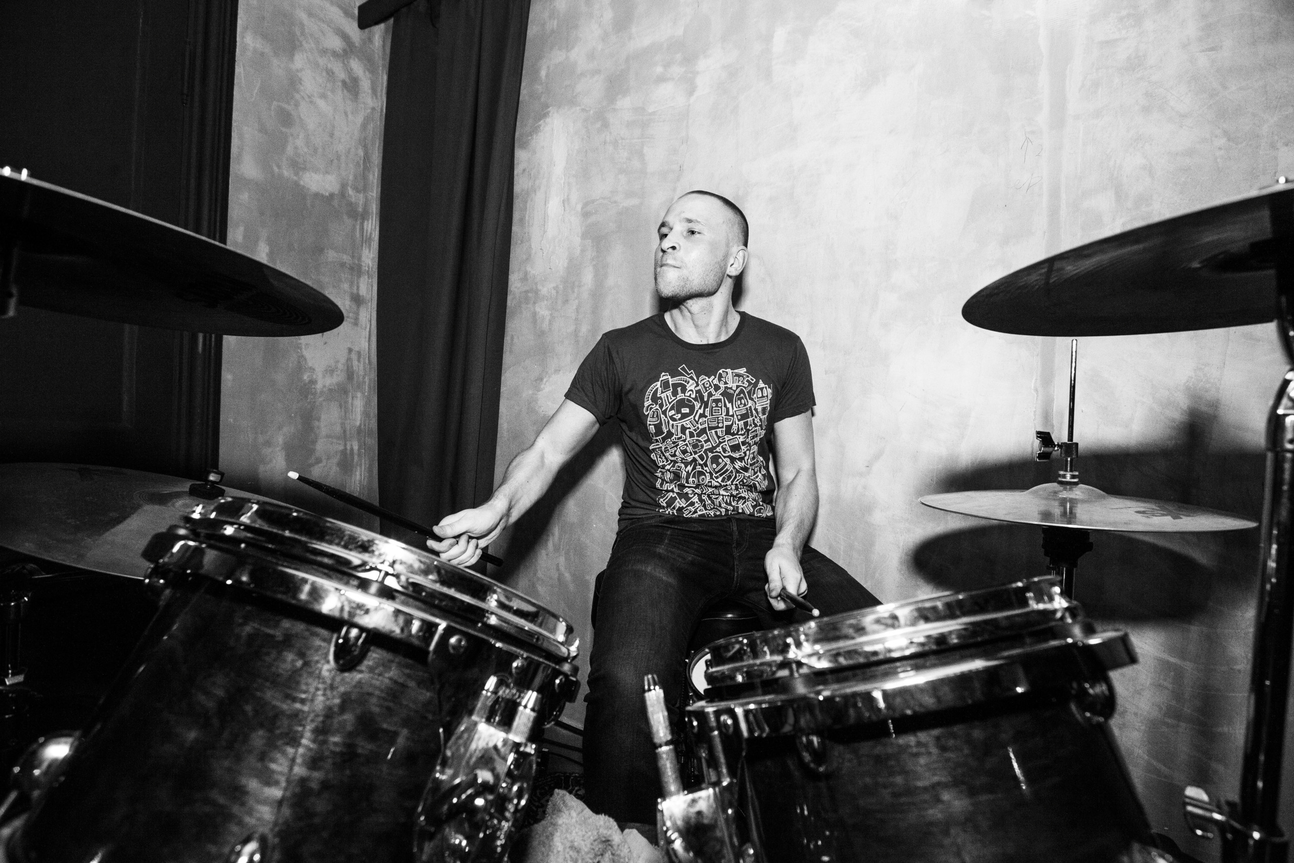 Epic Mail Band. Stanislav Baryshev — People. Emotions. Atmosphere