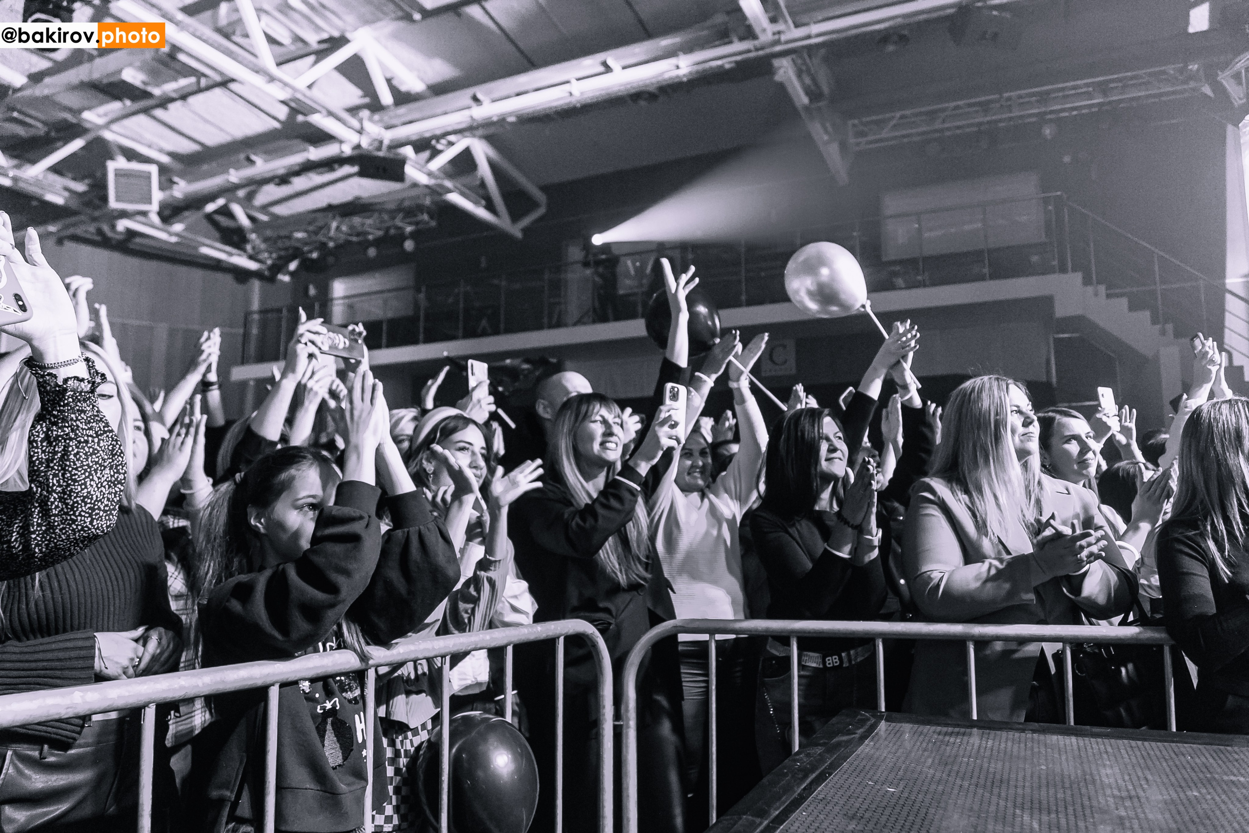 25.11 Концерт Шум. Команда специалистов в мире фотографии и видео. Детский фотограф, семейный фотограф