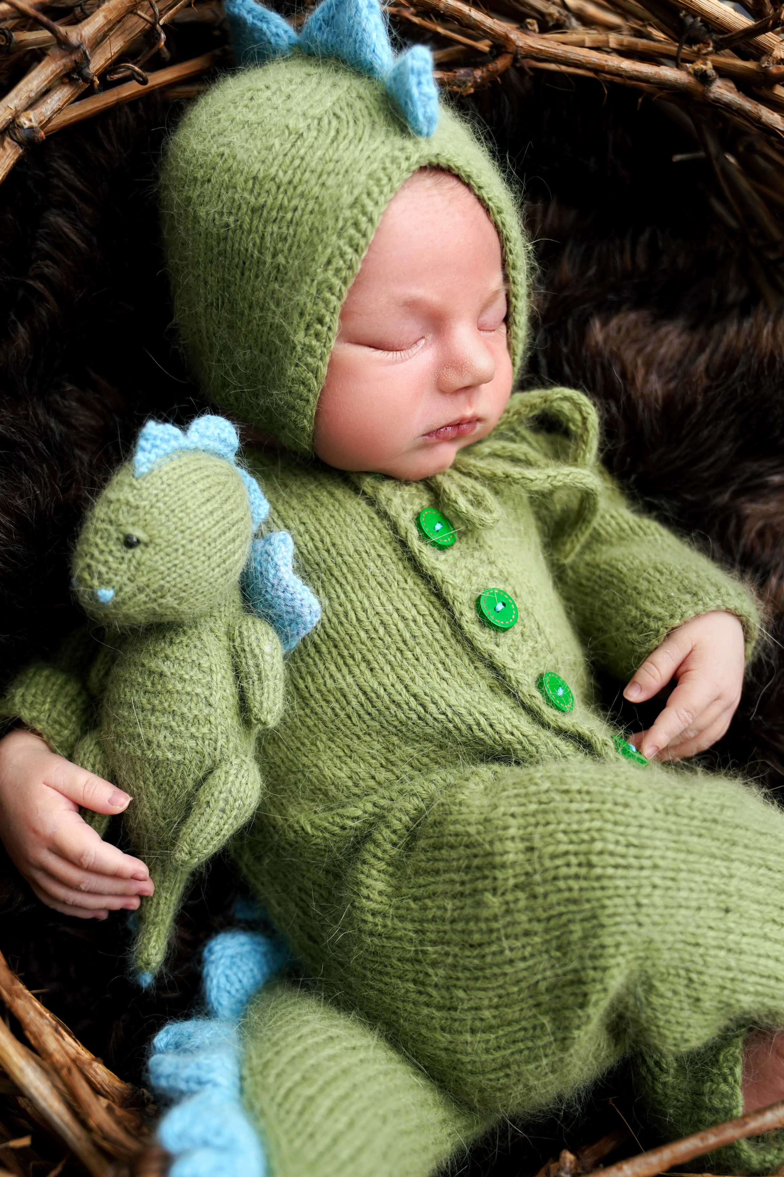 Фотосессия новорожденного (newborn). Фотограф новорожденных, детей до года и беременных в Симферополе