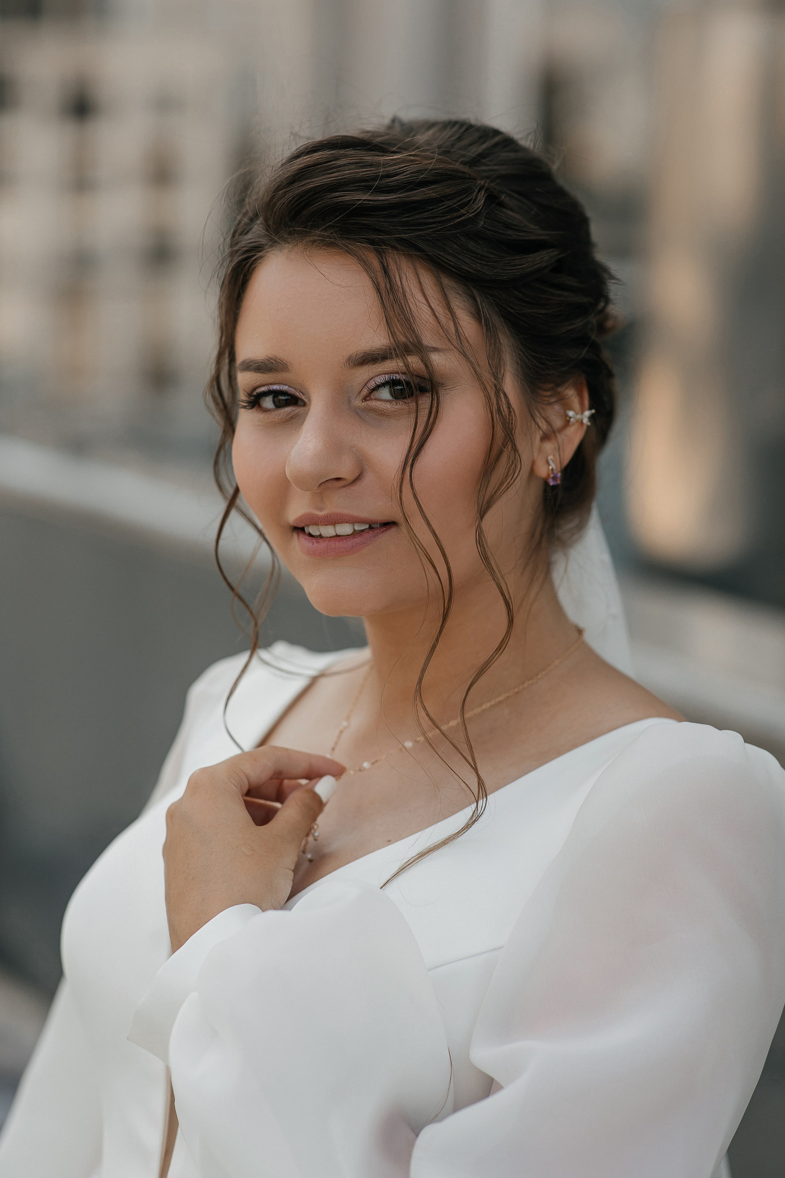 Свадебная фотосессия у Дома Музыки. Свадебный фотограф в Москве Дарья Олендарёва