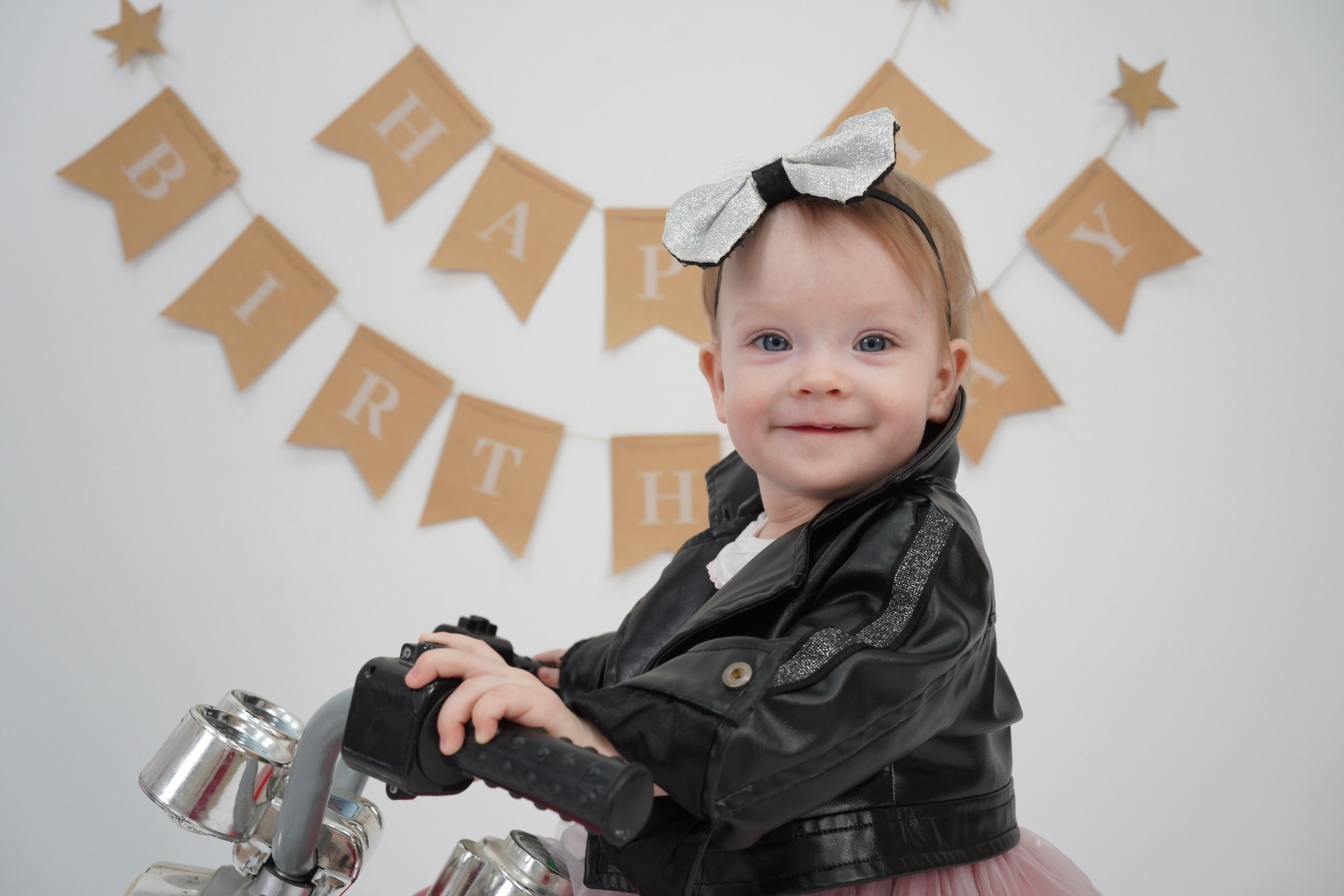 Фотоссесия на Годик для Девочки. Детская Фотостудия ГОДОВАСИКИ в Санкт-Петербурге фотосесия на годик