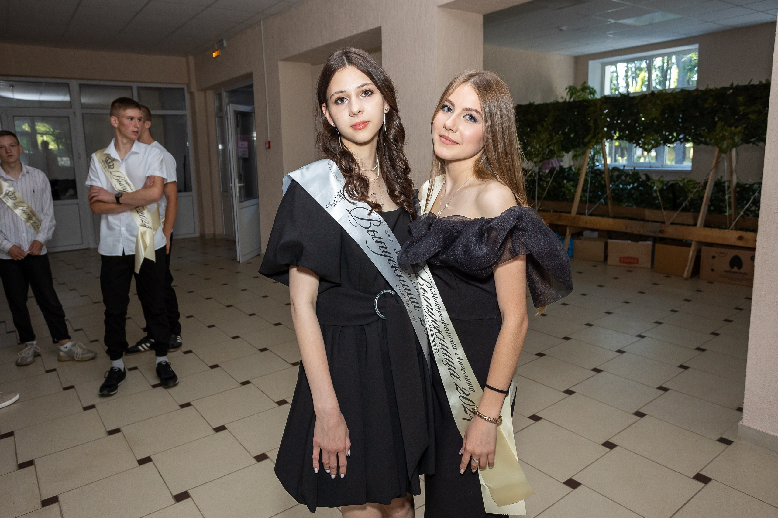 Вручение аттестата 2024 г. Выпускные альбомы Майкоп, Краснодар Елена Золотарева