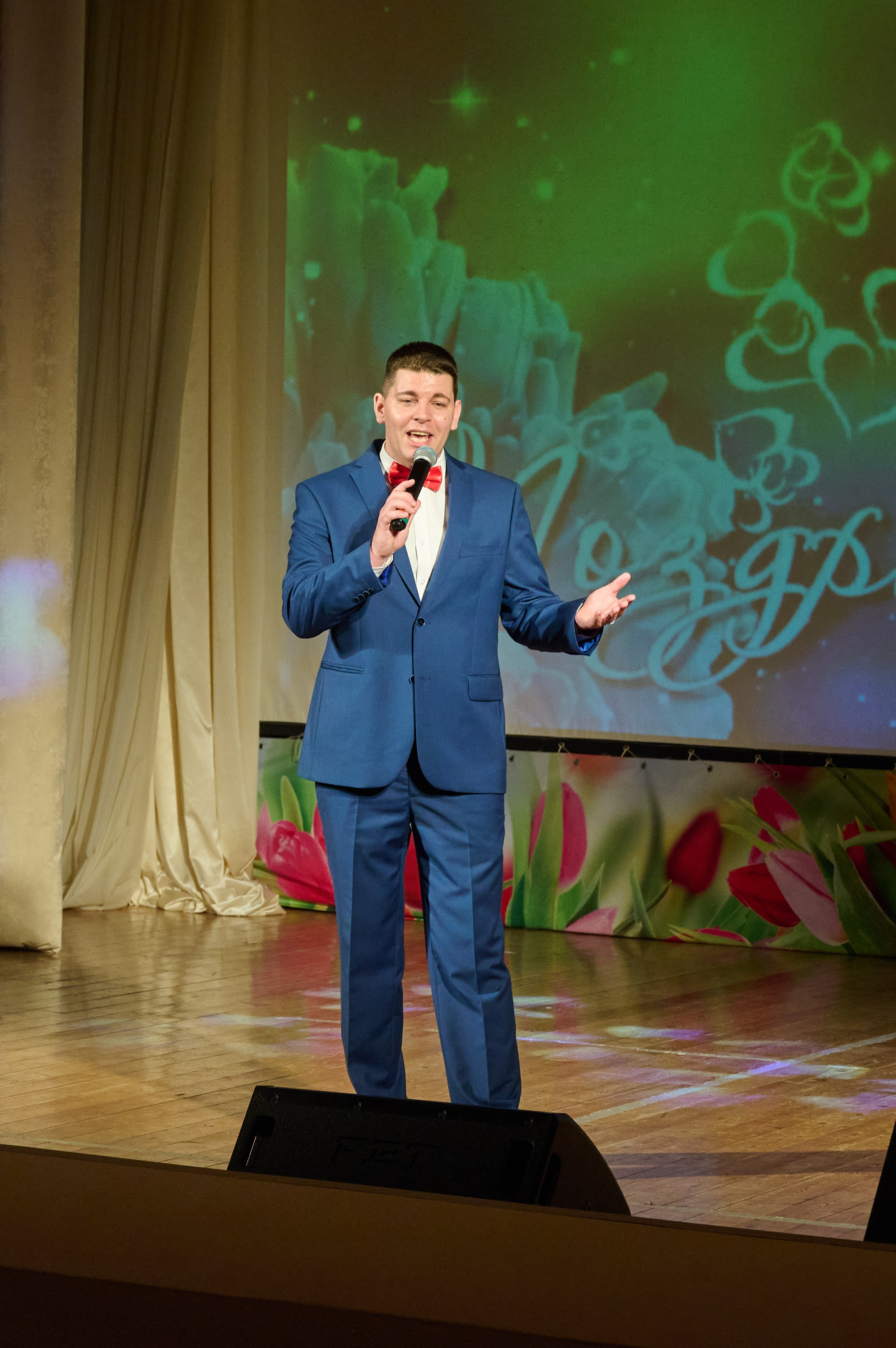 8 марта ДК Кабардинка. Жизнь курорта Кабардинка в фотографиях