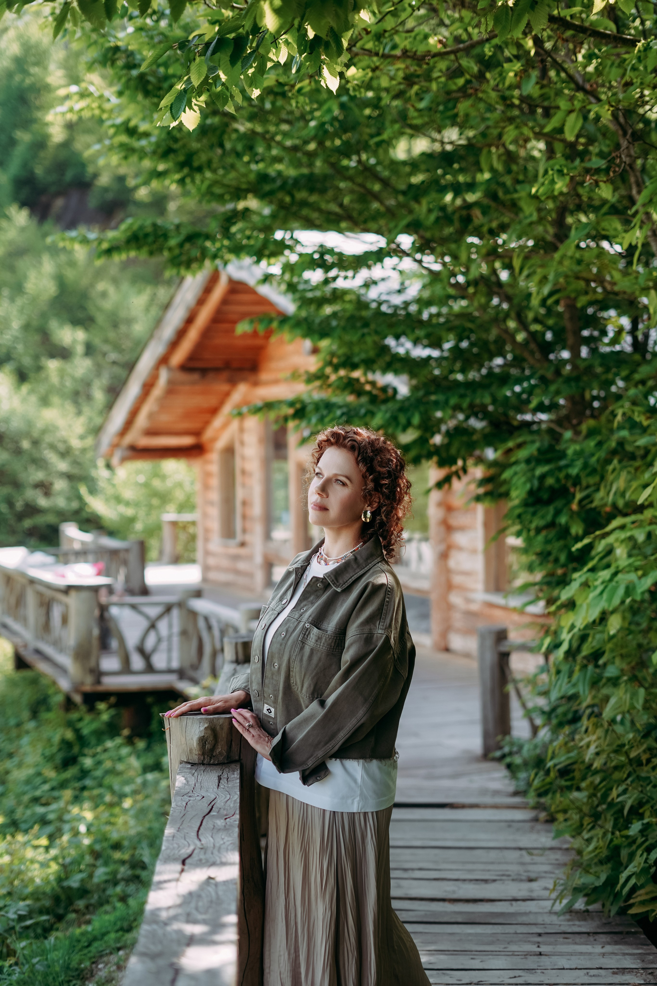 Апрель в горах. Фотосессия для Светланы в Красной Поляне. Фотограф в Сочи и Абхазии | Фототуры | September Air