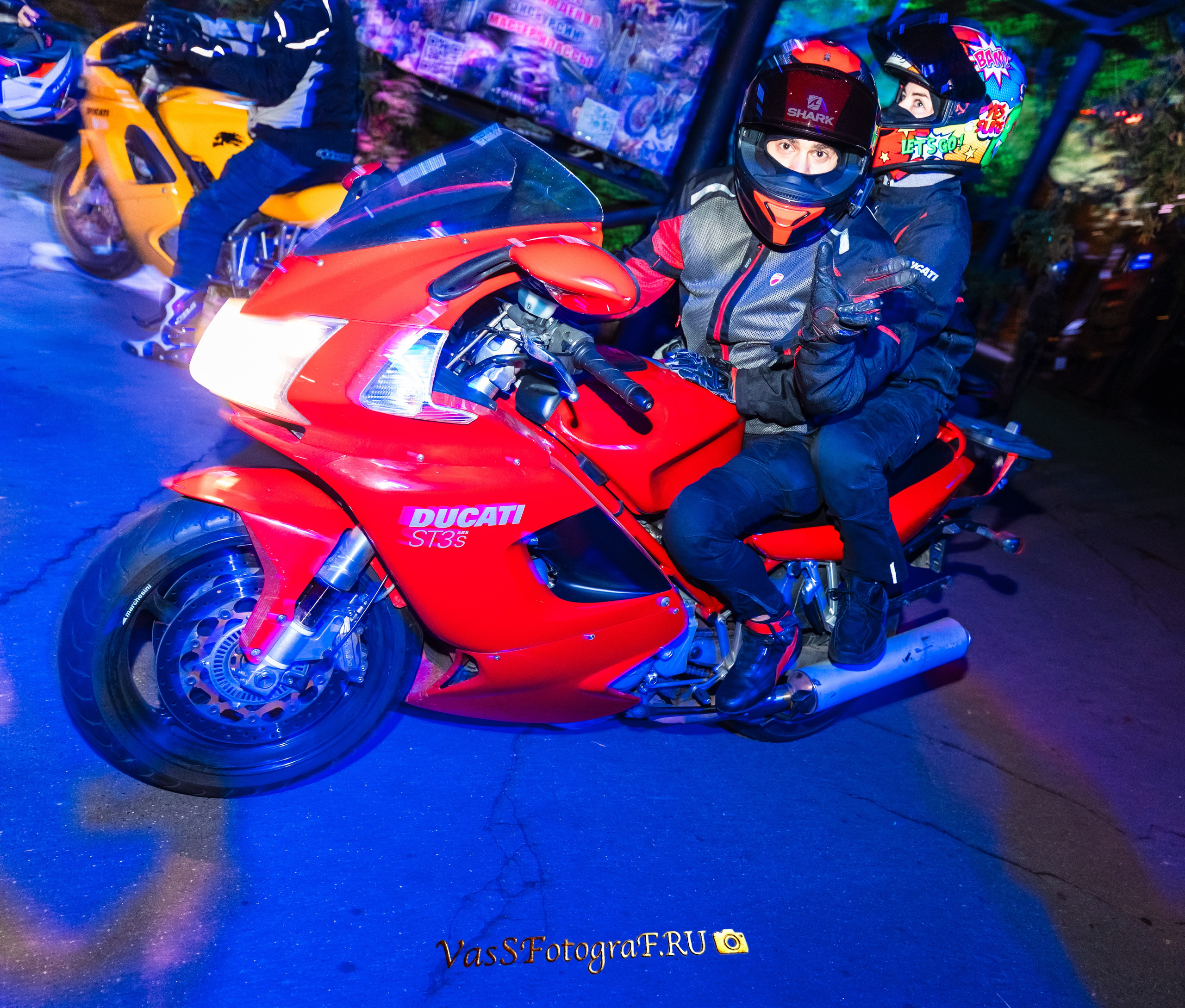 SEXTON BAIK CLUB