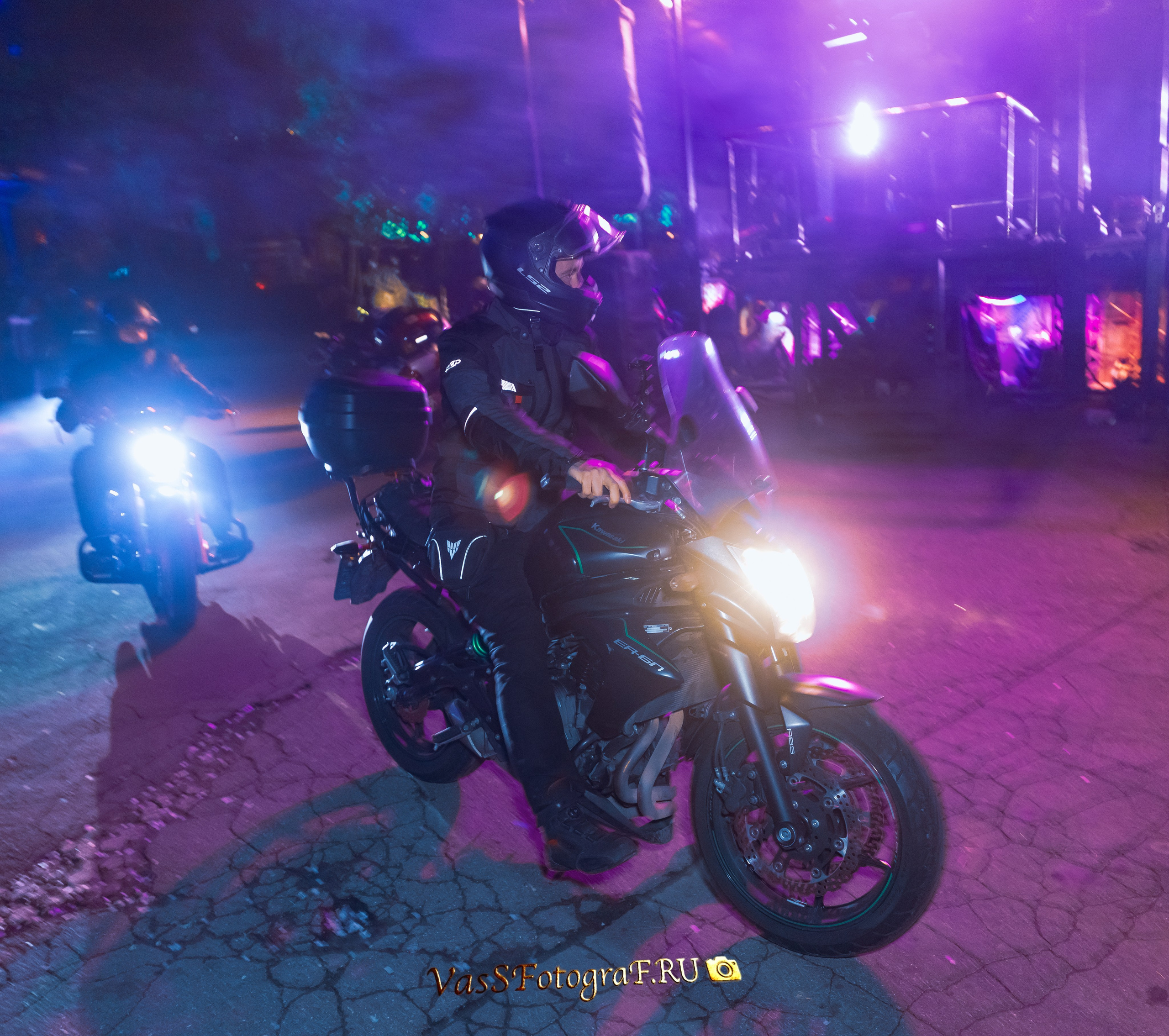SEXTON BAIK CLUB