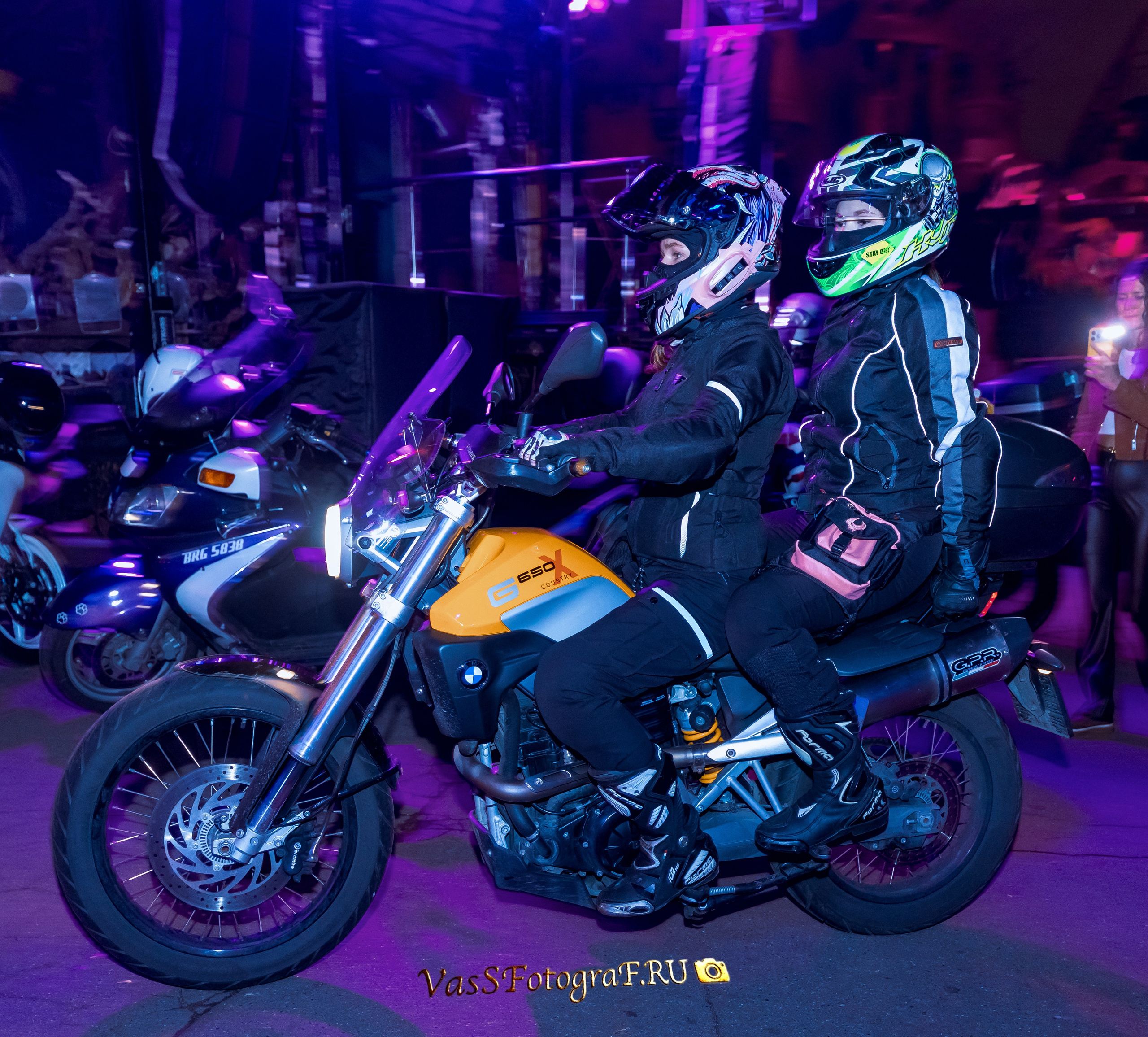 SEXTON BAIK CLUB