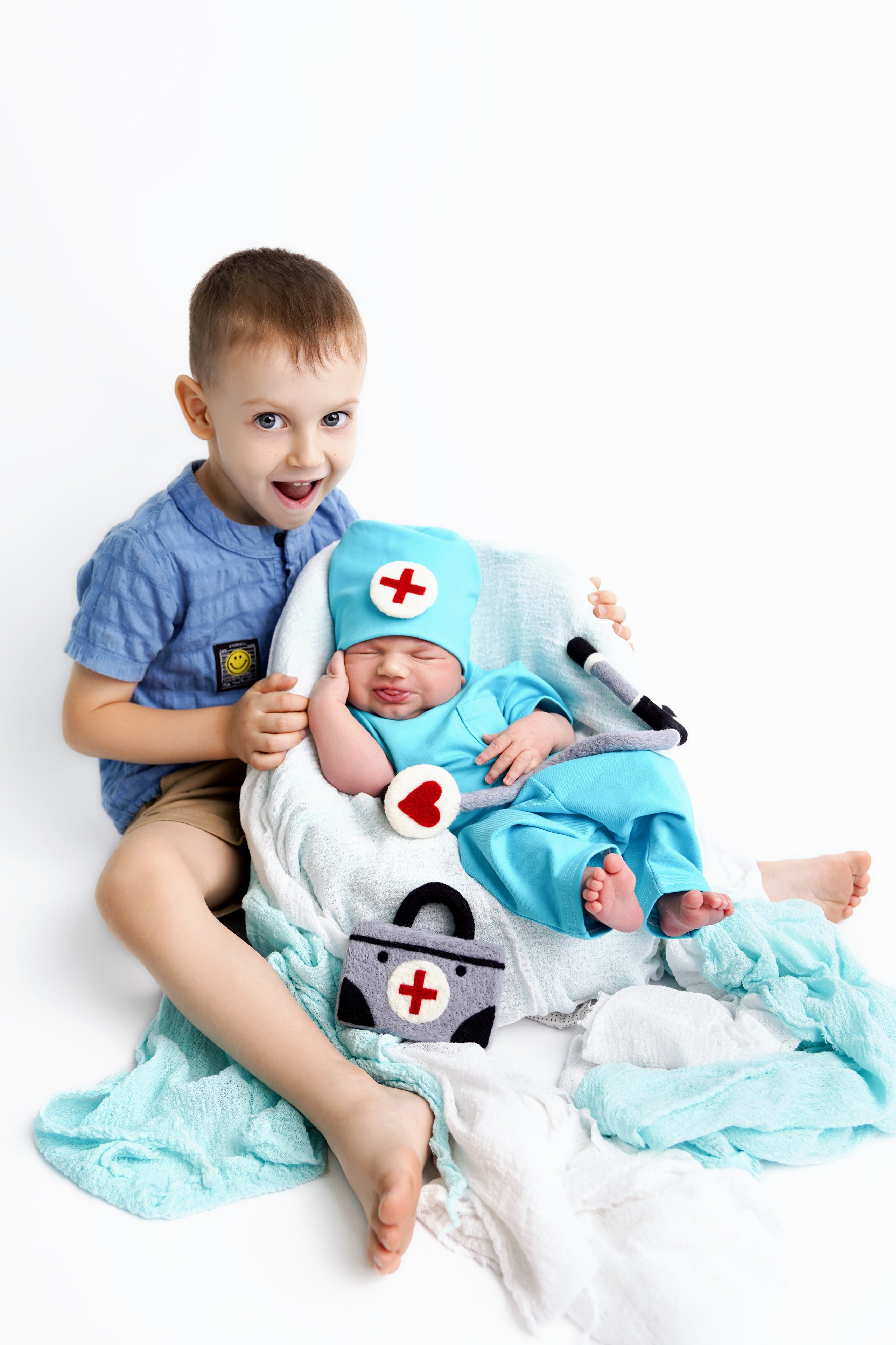 Фотосессия новорожденного (newborn). Фотограф новорожденных, детей до года и беременных в Симферополе