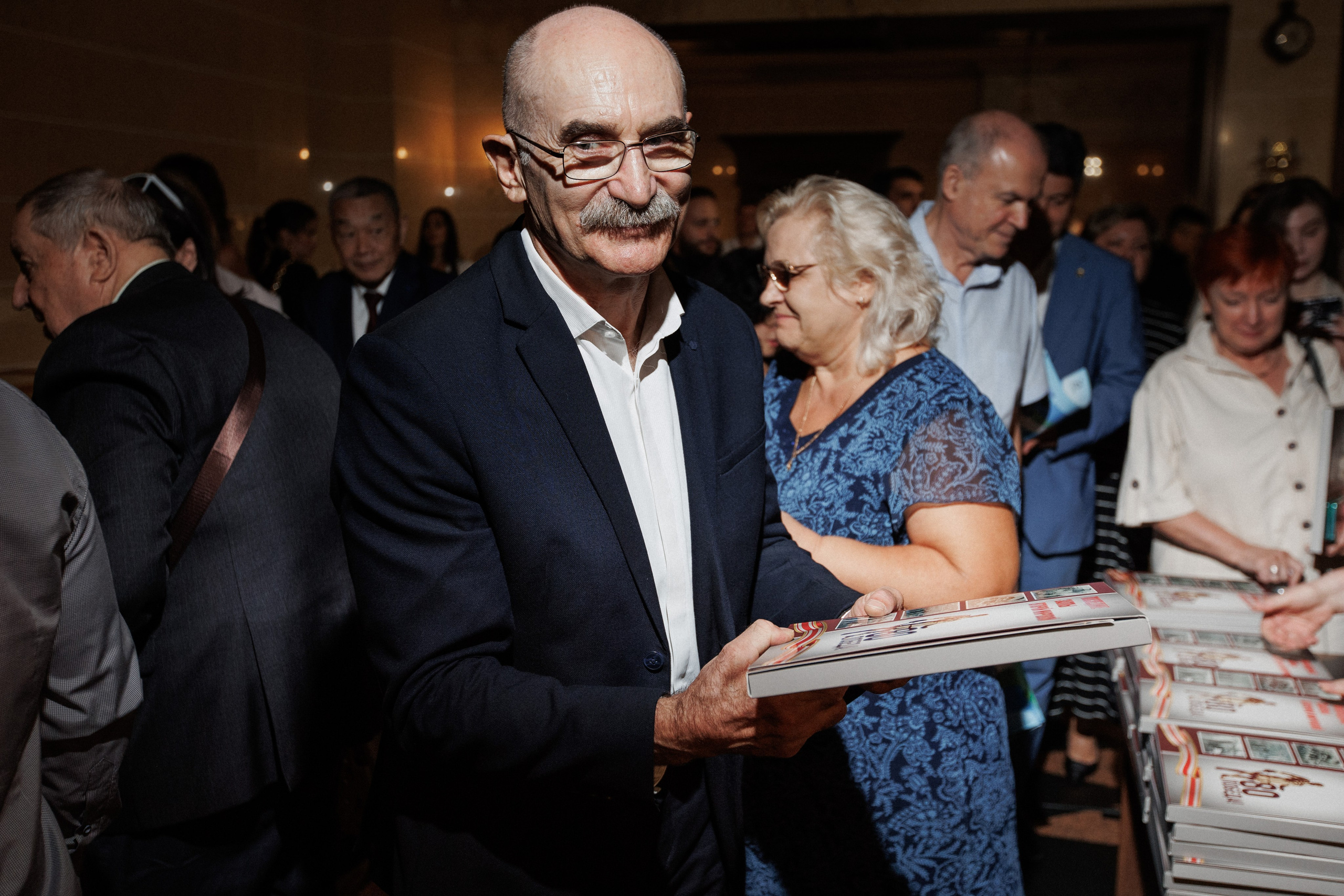 ПРЕЗЕНТАЦИЯ КНИГИ — 80 ЛЕТ ПОБЕДЫ. СВОИ. ФОТООТЧЕТЫ-СОБЫТИЯ-МЕСТА