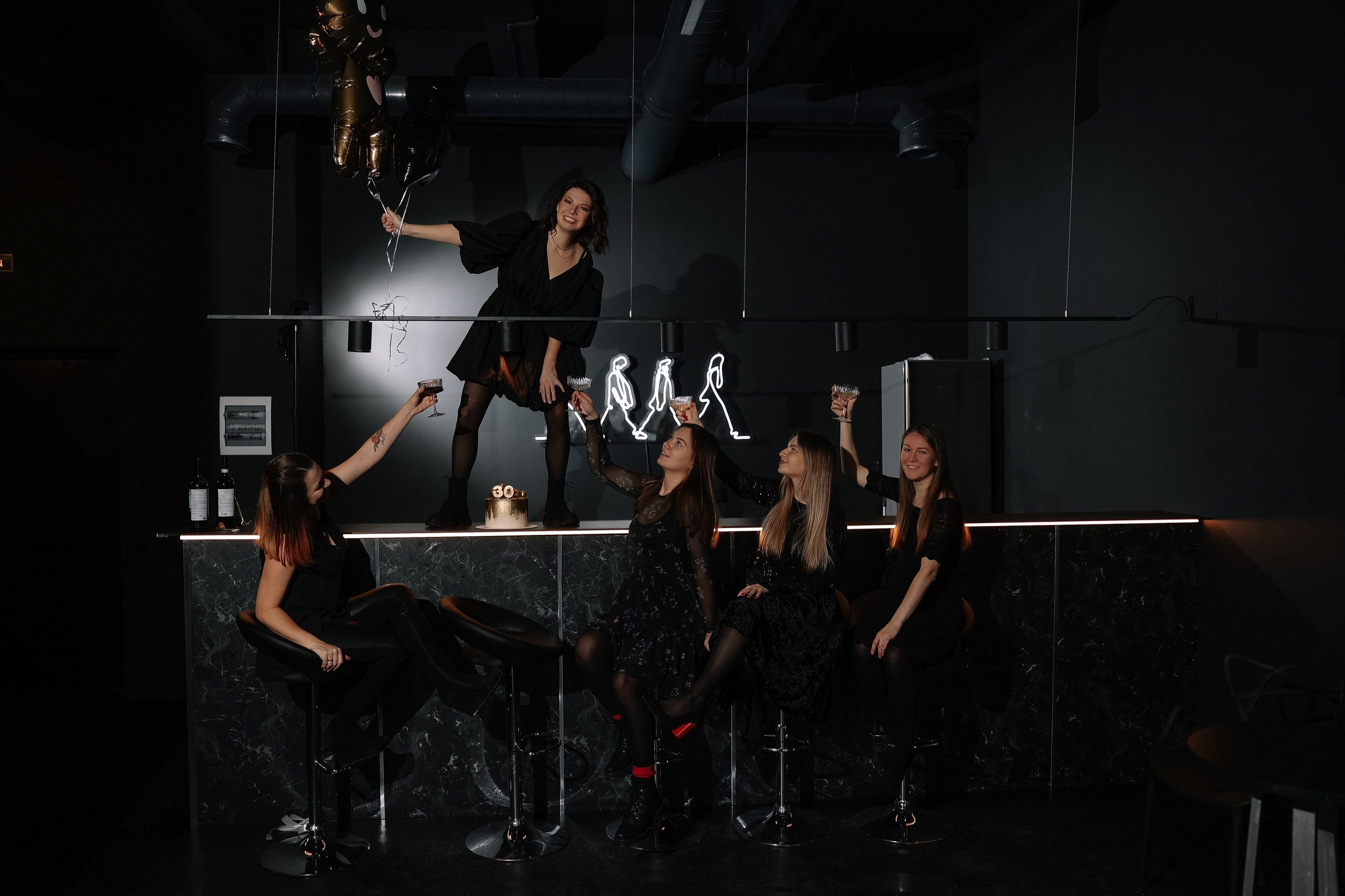 Mr. Black (лето). Аренда лофта в СПб для мероприятий