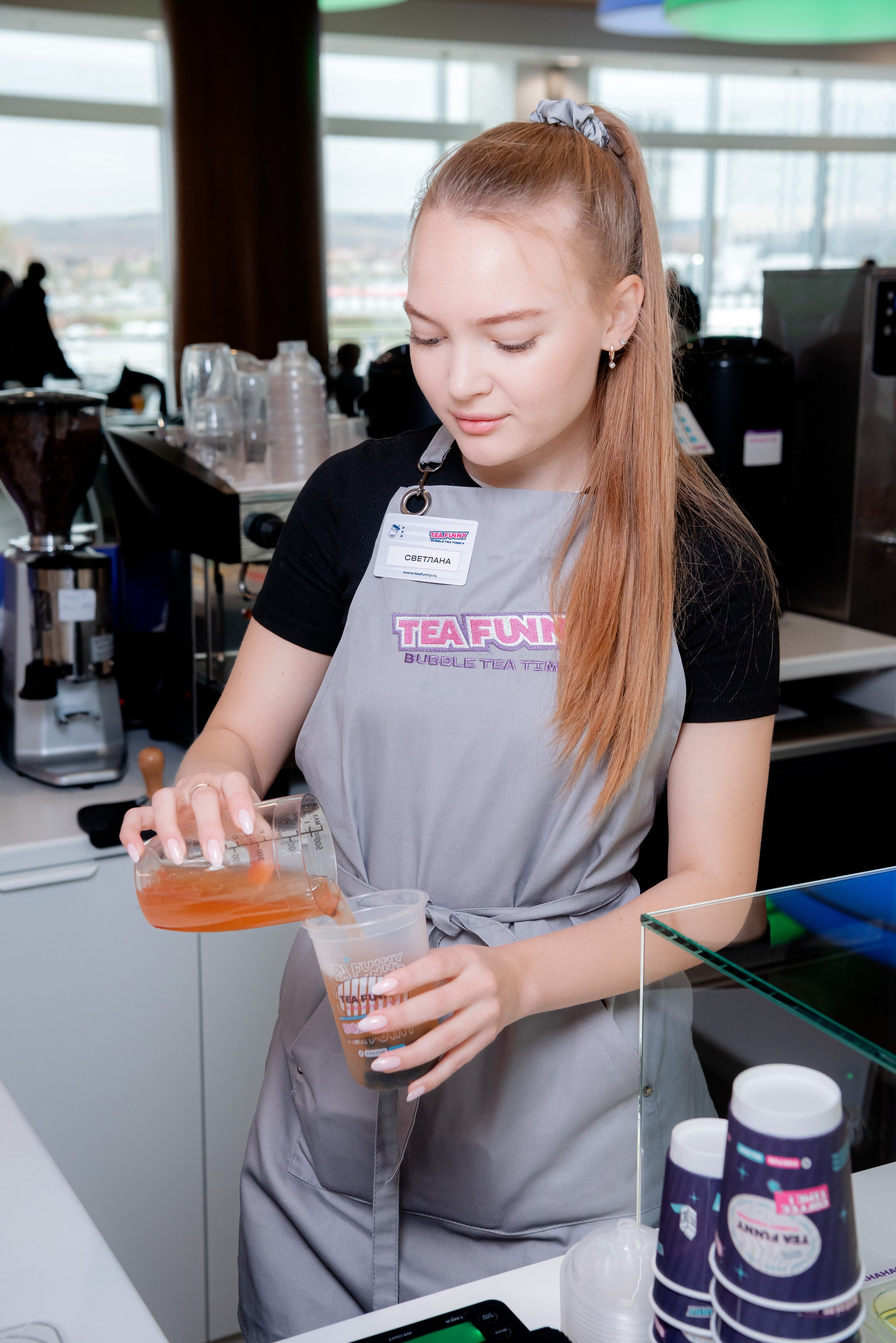 Открытие Tea Funny в Акварели. Фотограф в Волгограде и Волжском Александр Горбань