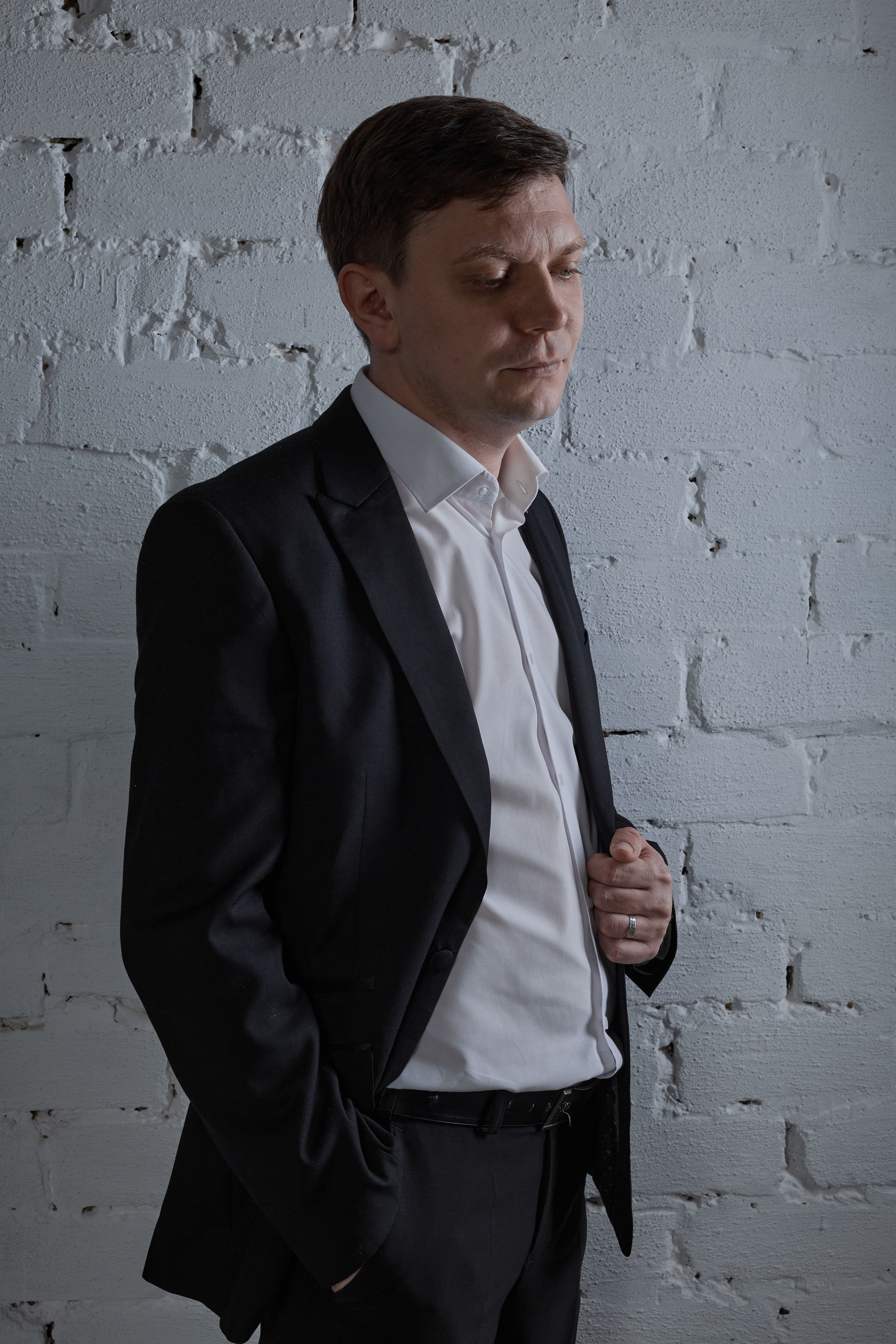 Портфолио для актера театра и кино Евгения Сафонова. Свадебный фотограф, портретный фотограф в Москве и Саратове Оксана Анциферова