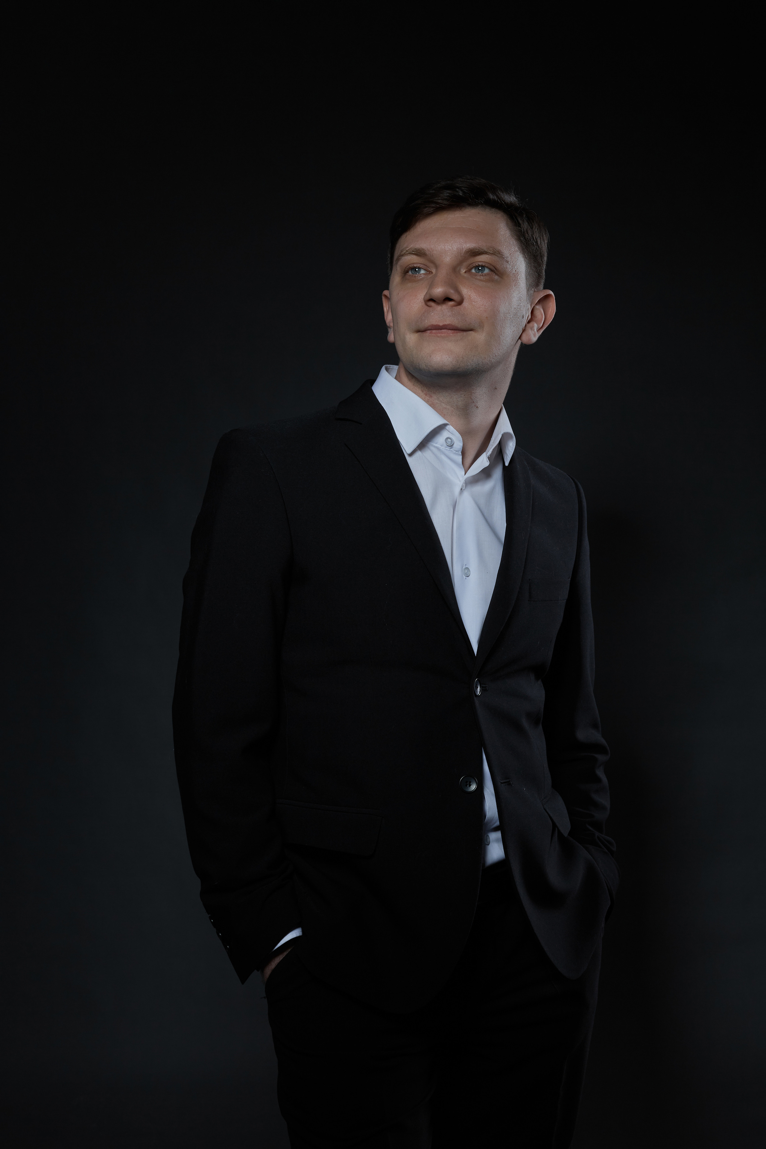 Портфолио для актера театра и кино Евгения Сафонова. Свадебный фотограф, портретный фотограф в Москве и Саратове Оксана Анциферова