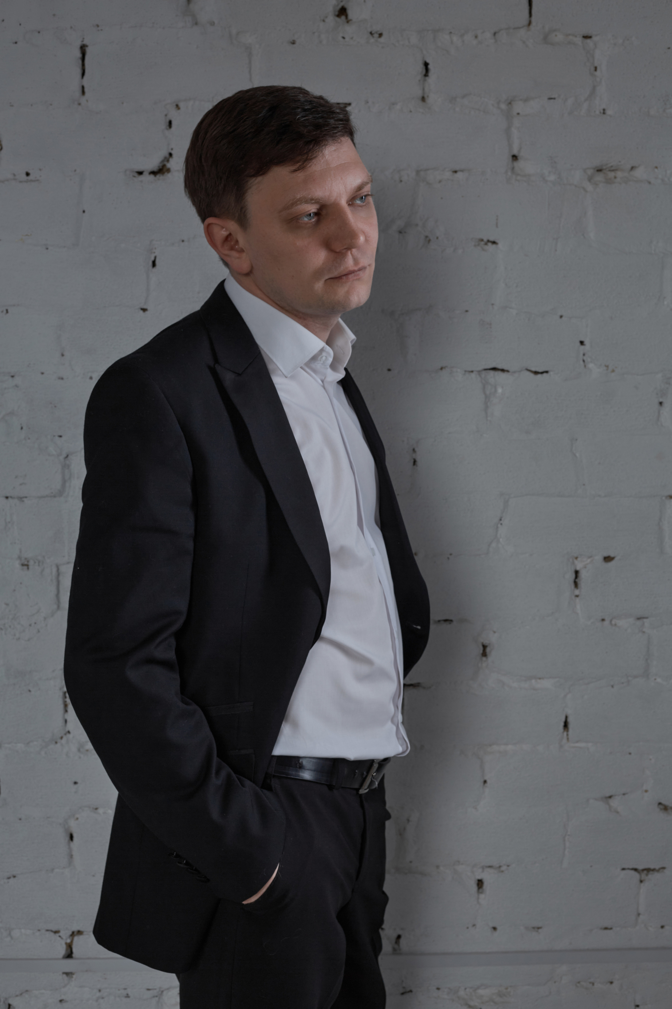 Портфолио для актера театра и кино Евгения Сафонова. Свадебный фотограф, портретный фотограф в Москве и Саратове Оксана Анциферова