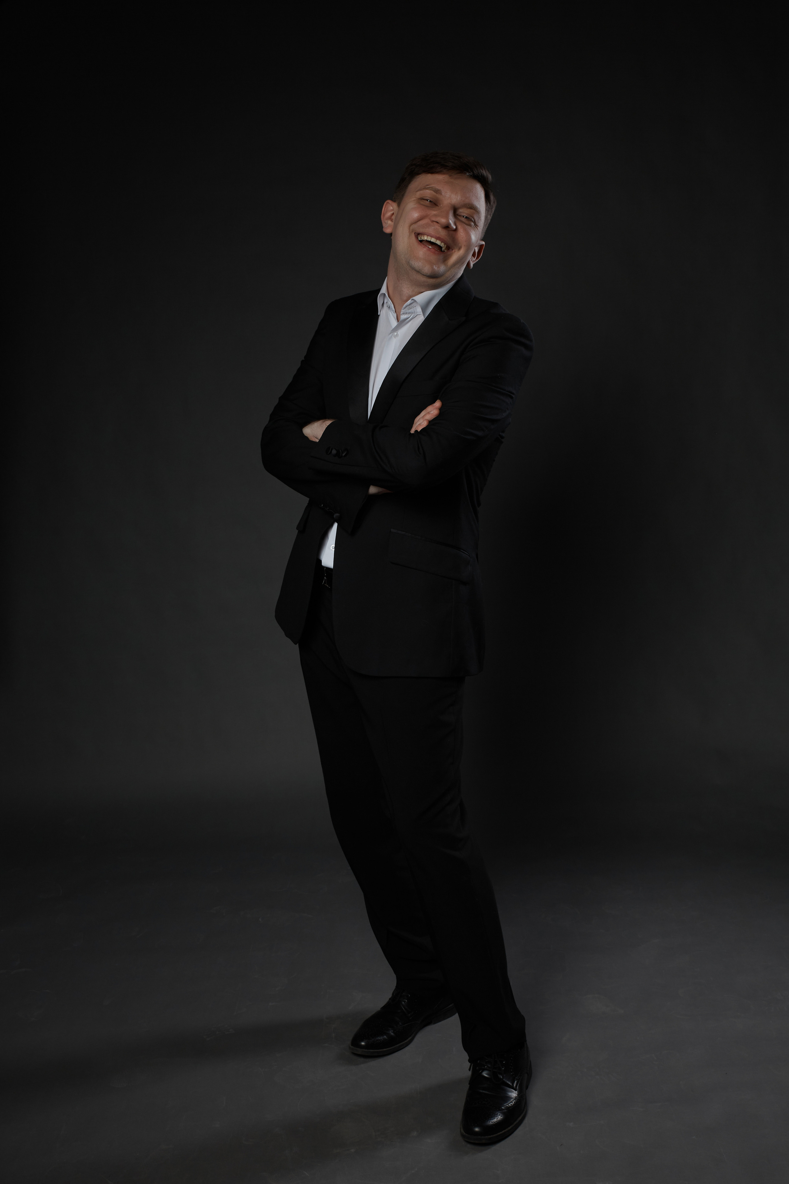 Портфолио для актера театра и кино Евгения Сафонова. Свадебный фотограф, портретный фотограф в Москве и Саратове Оксана Анциферова