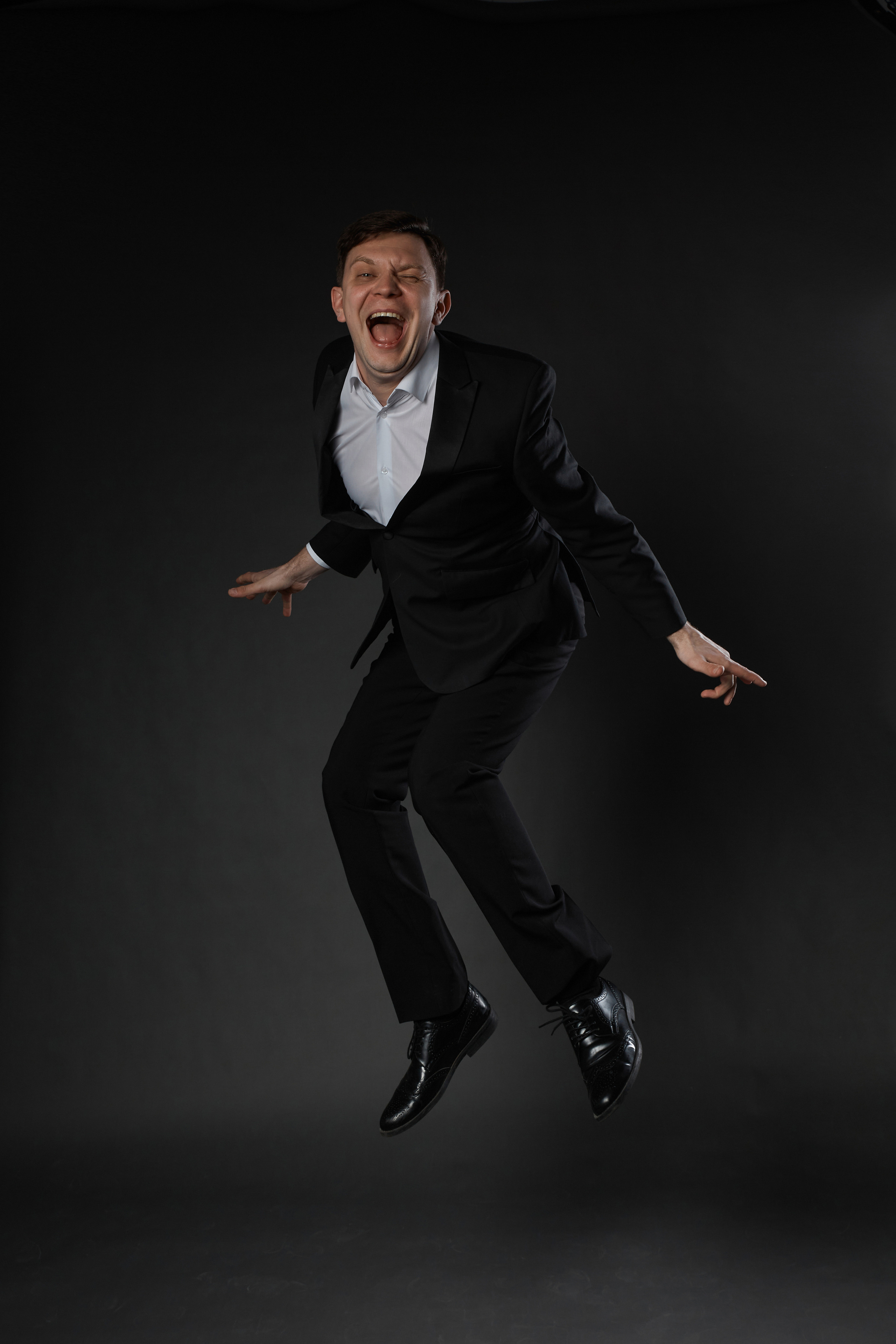 Портфолио для актера театра и кино Евгения Сафонова. Свадебный фотограф, портретный фотограф в Москве и Саратове Оксана Анциферова