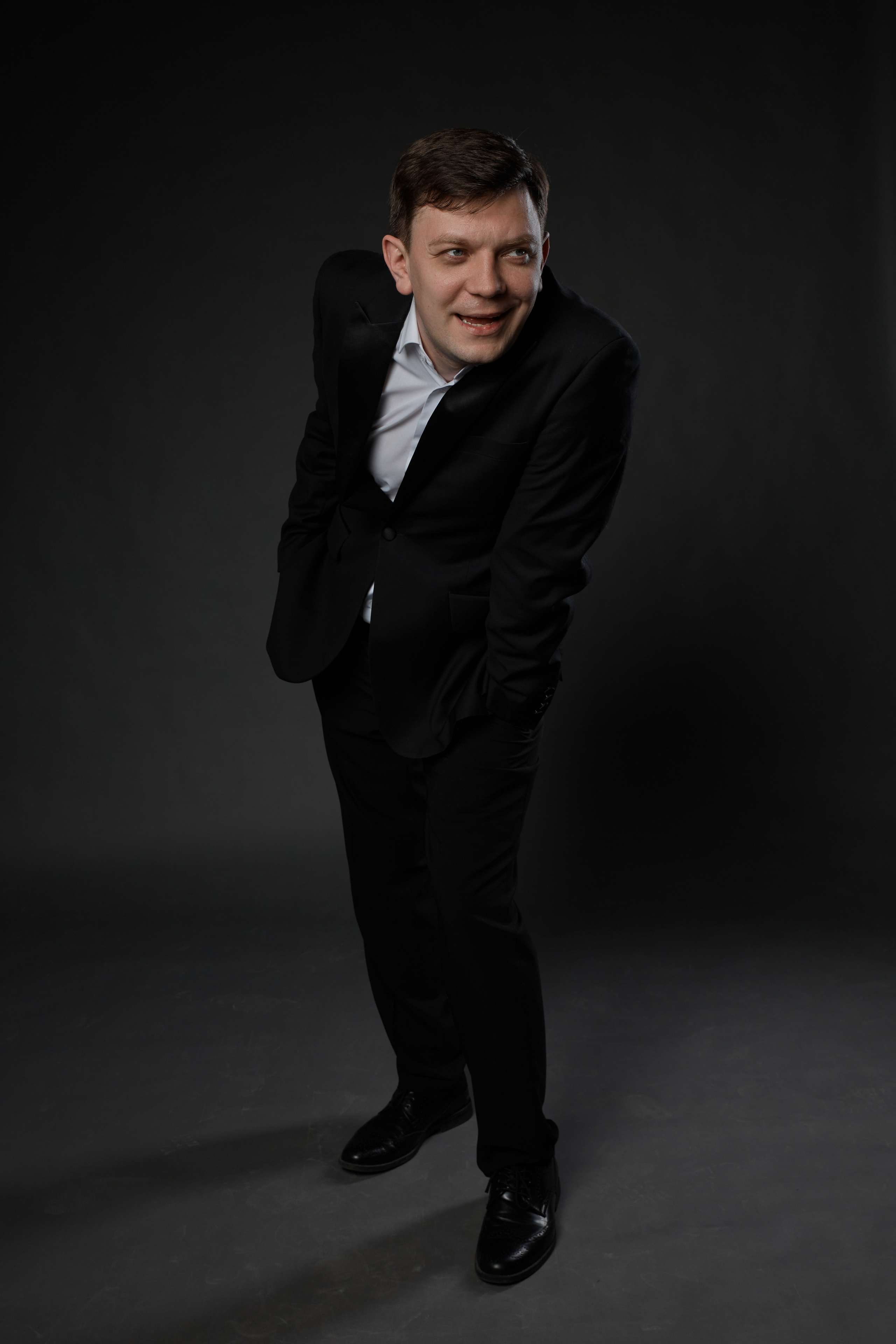 Портфолио для актера театра и кино Евгения Сафонова. Свадебный фотограф, портретный фотограф в Москве и Саратове Оксана Анциферова